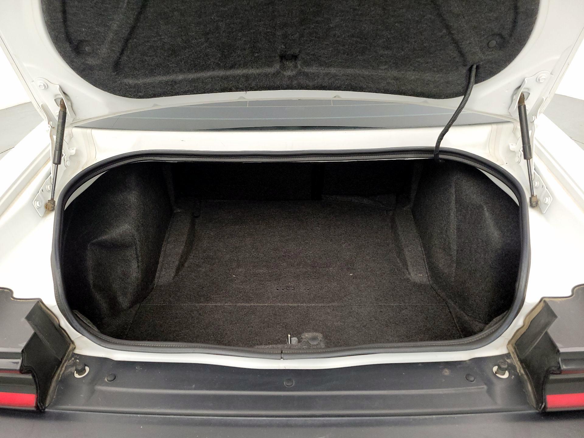 Thumbnail: 2019 Dodge Challenger - 20