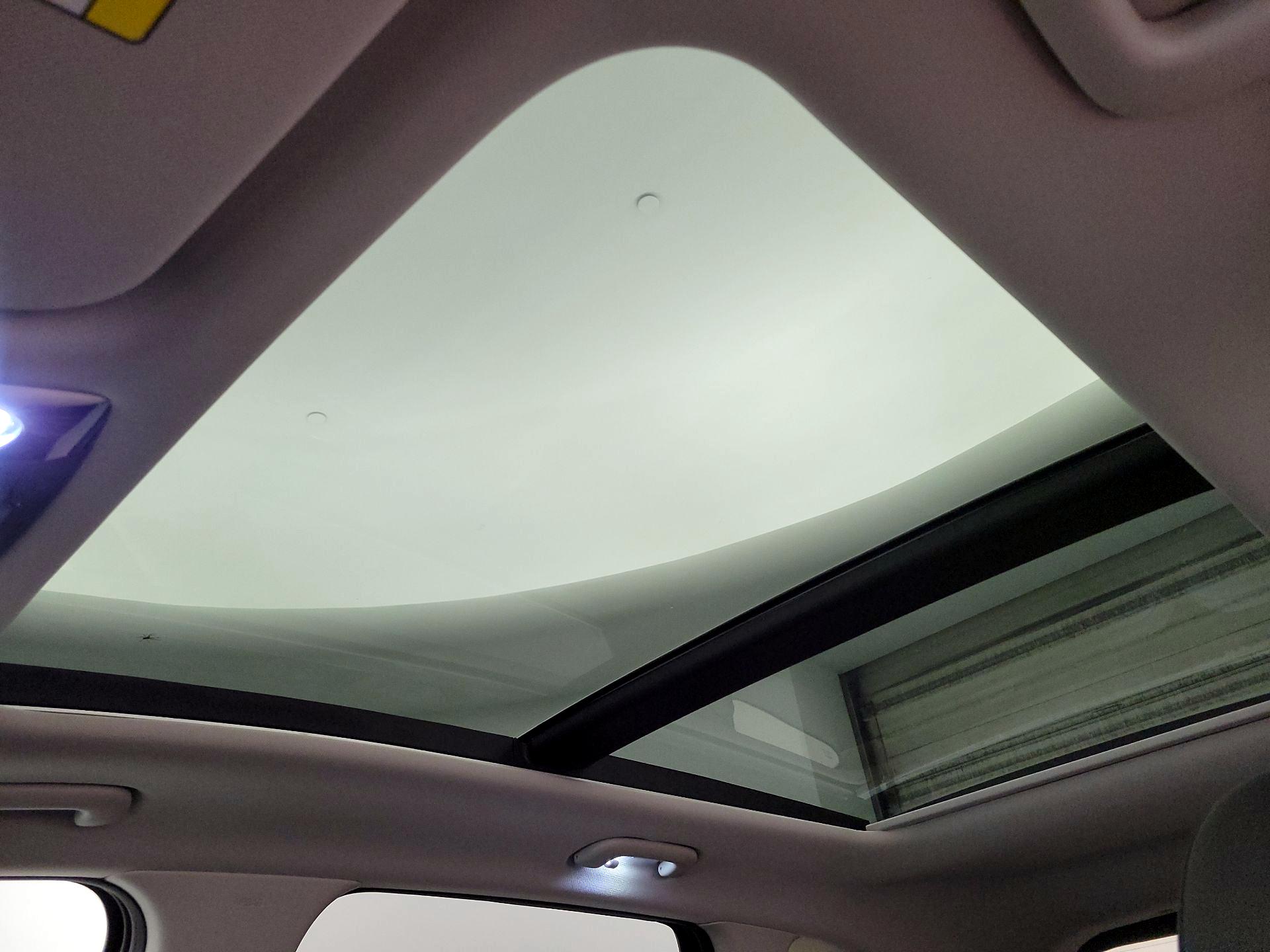 Thumbnail: 2025 Kia Sorento - 20