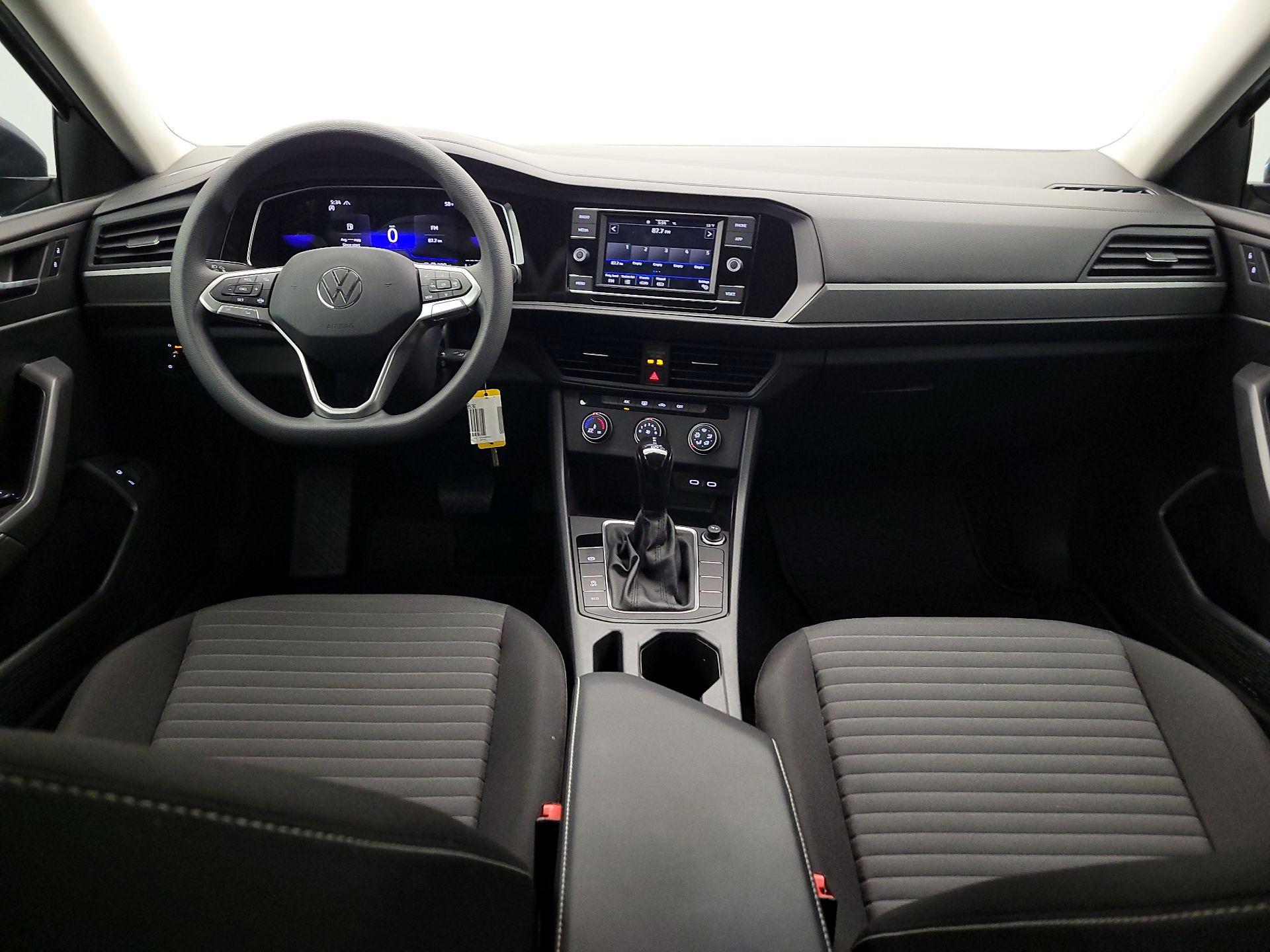 Thumbnail: 2023 Volkswagen Jetta - 9