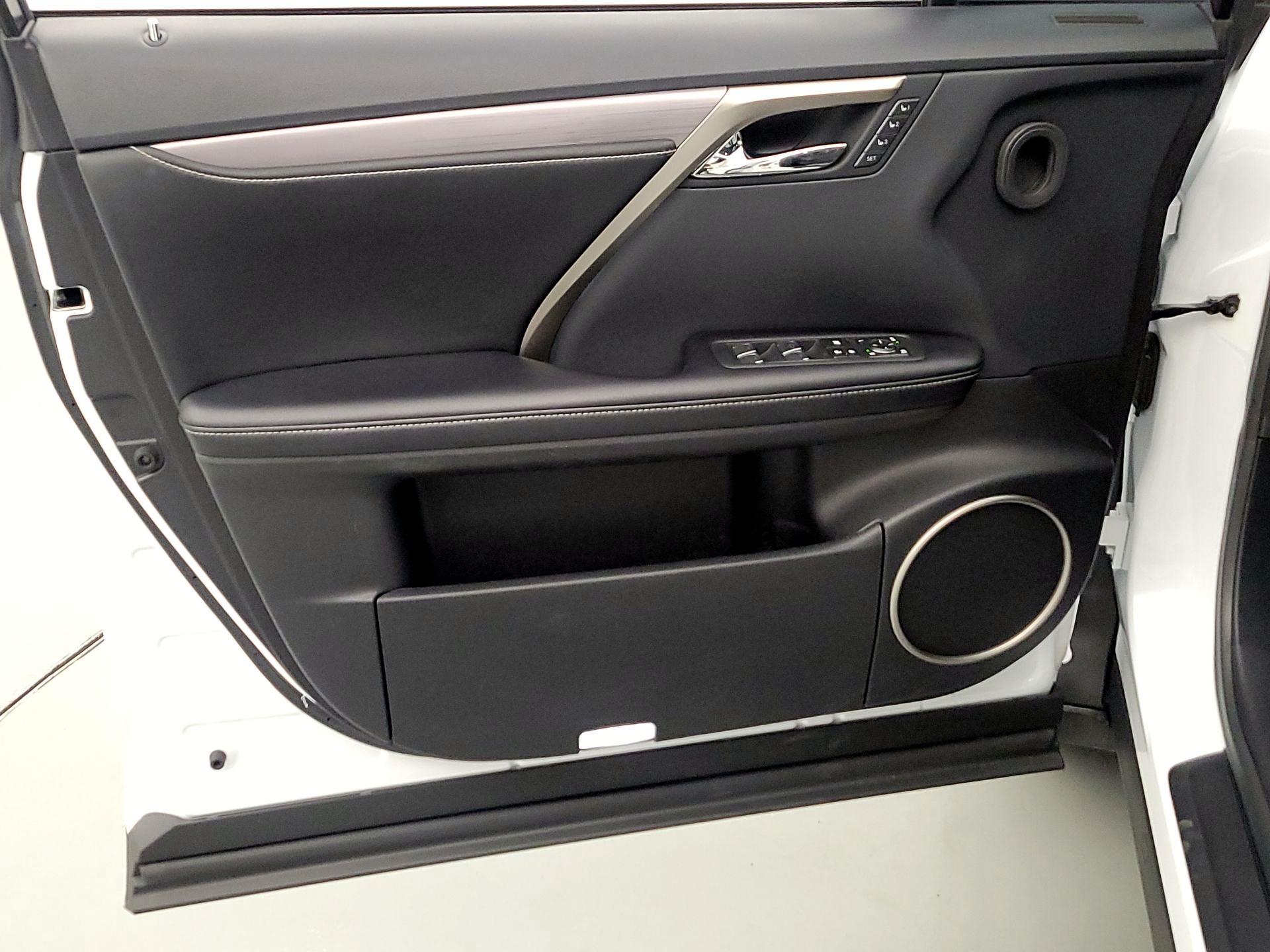 Thumbnail: 2019 Lexus RX - 12