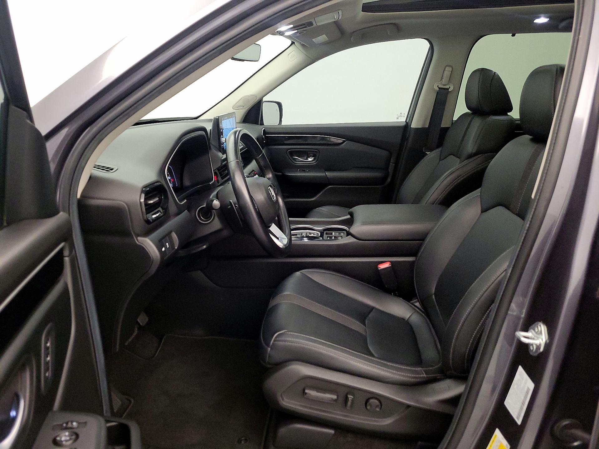 Thumbnail: 2023 Honda Pilot - 11