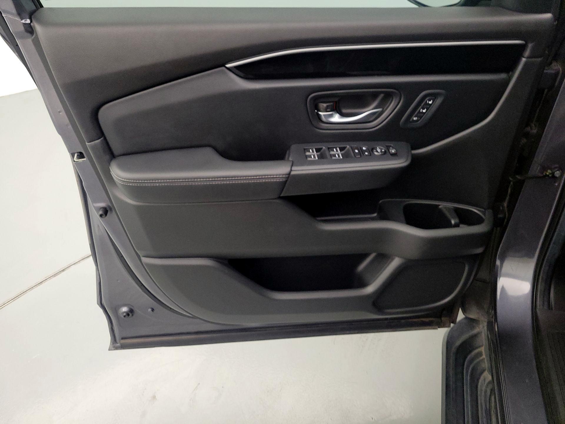 Thumbnail: 2023 Honda Pilot - 12