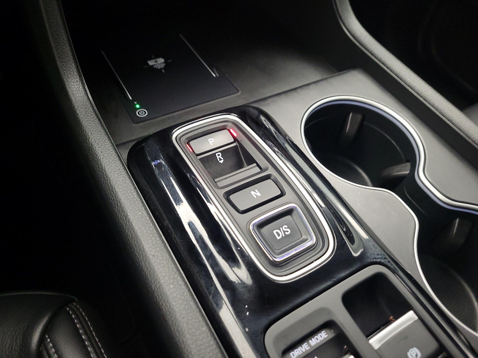 Thumbnail: 2023 Honda Pilot - 18