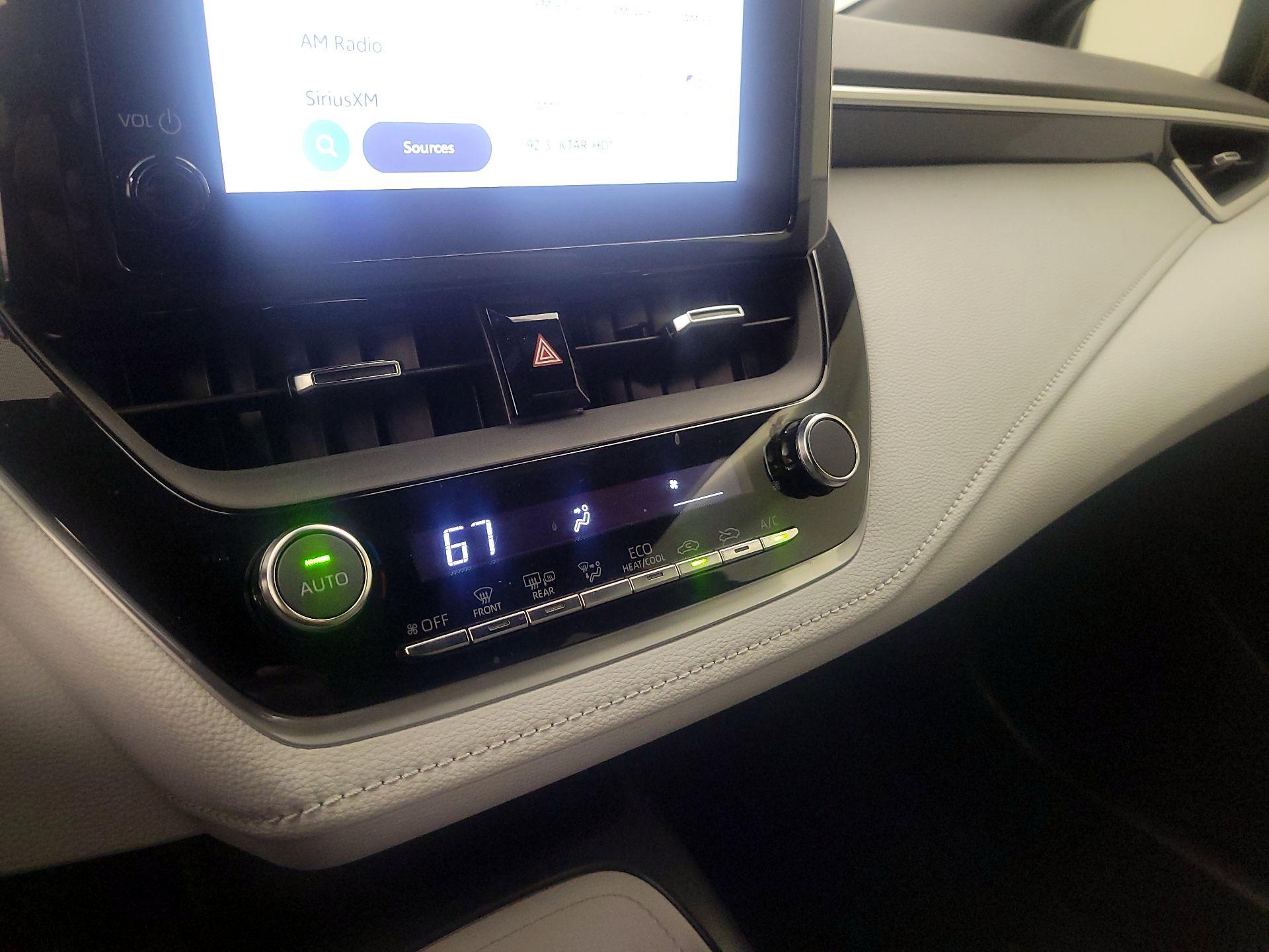 Thumbnail: 2023 Toyota Corolla - 16