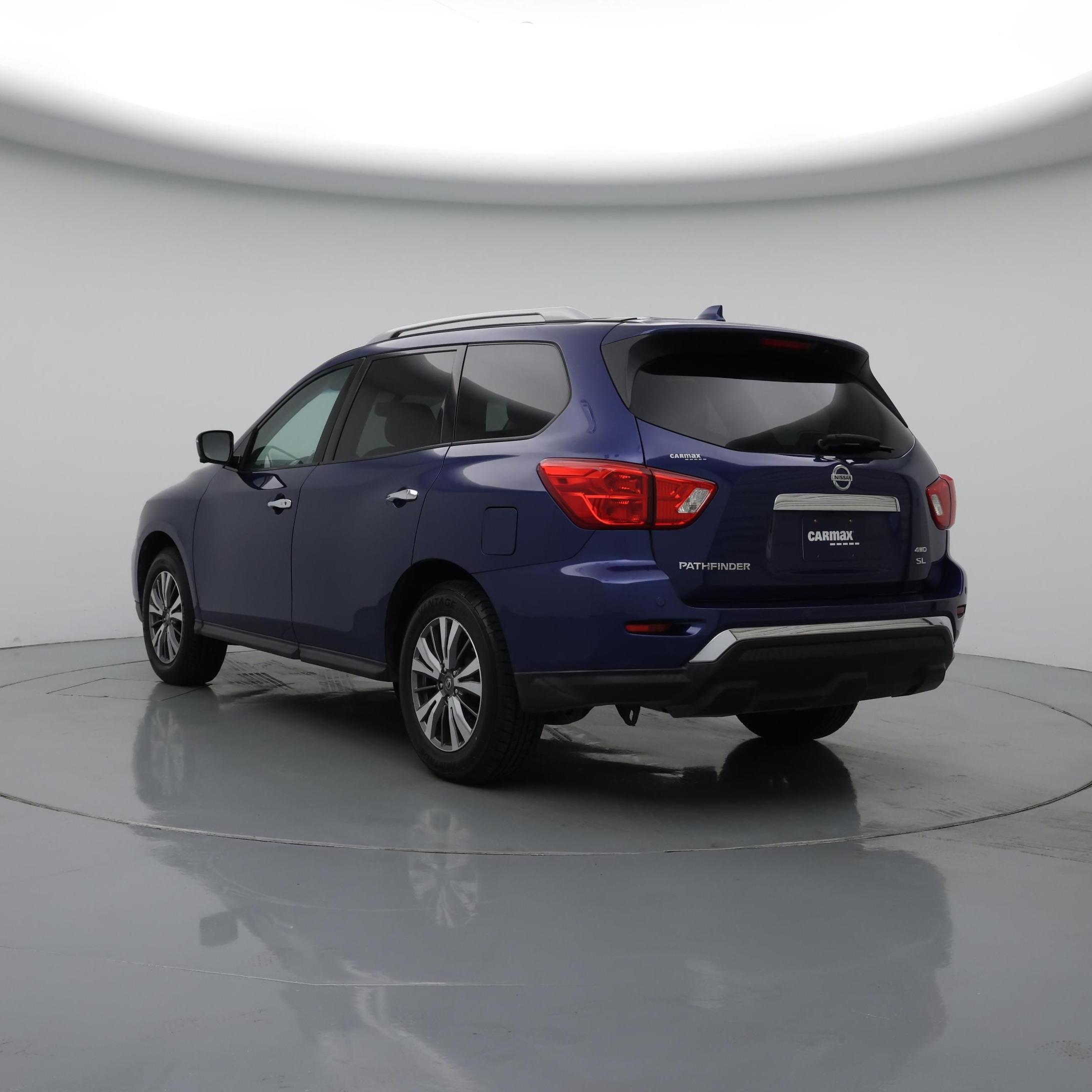 Thumbnail: 2019 Nissan Pathfinder - 2