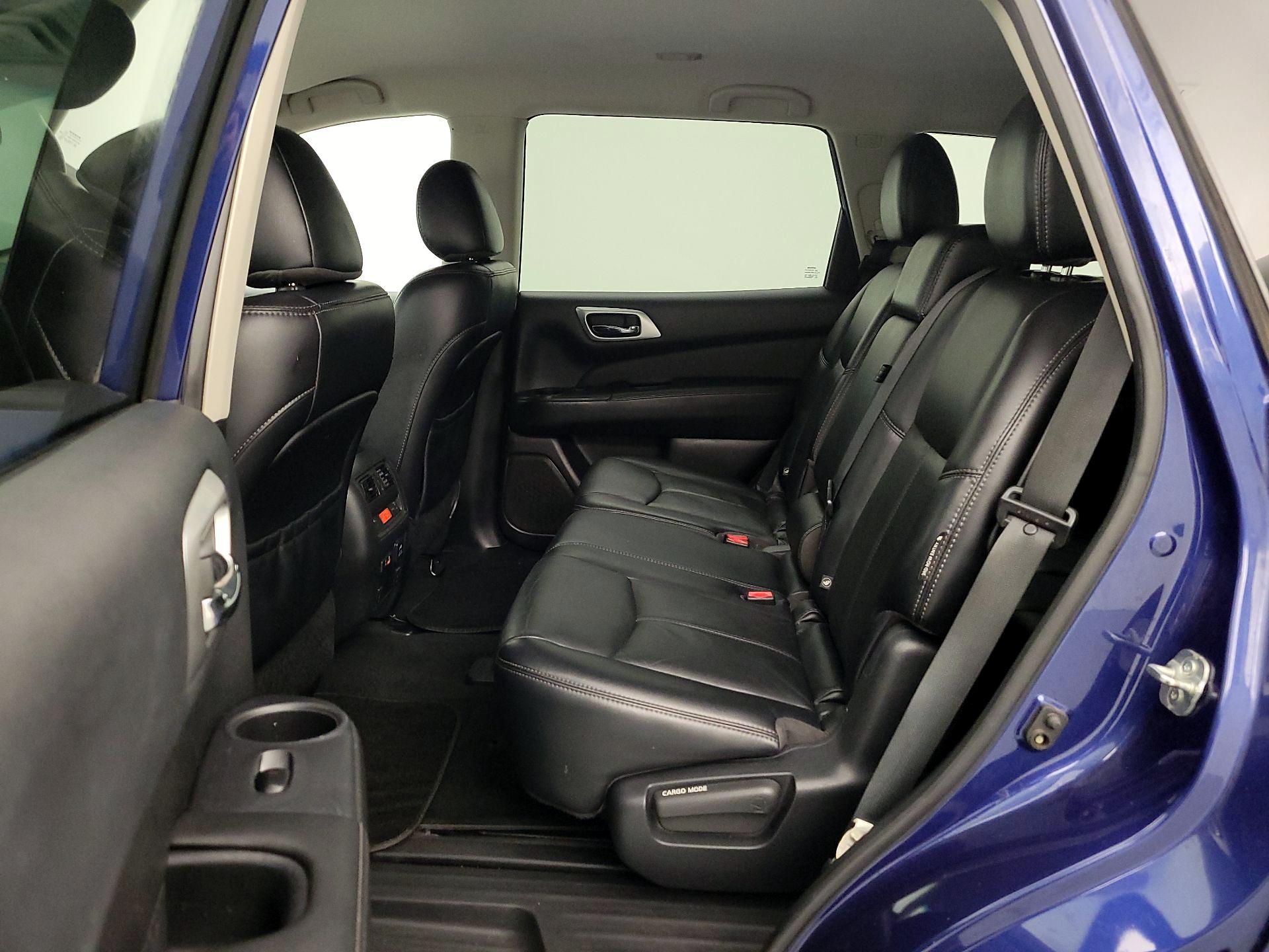 Thumbnail: 2019 Nissan Pathfinder - 20