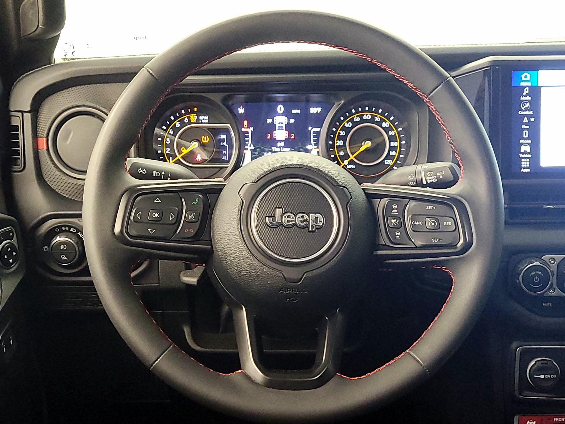 Thumbnail: 2024 Jeep Gladiator - 10