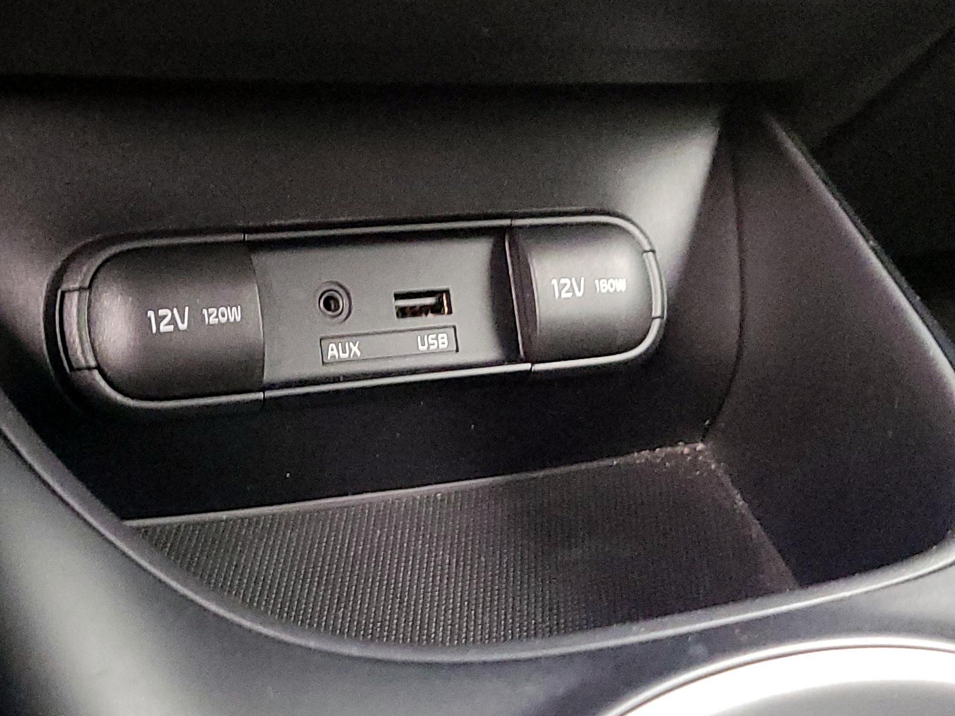 Thumbnail: 2015 Kia Soul - 17