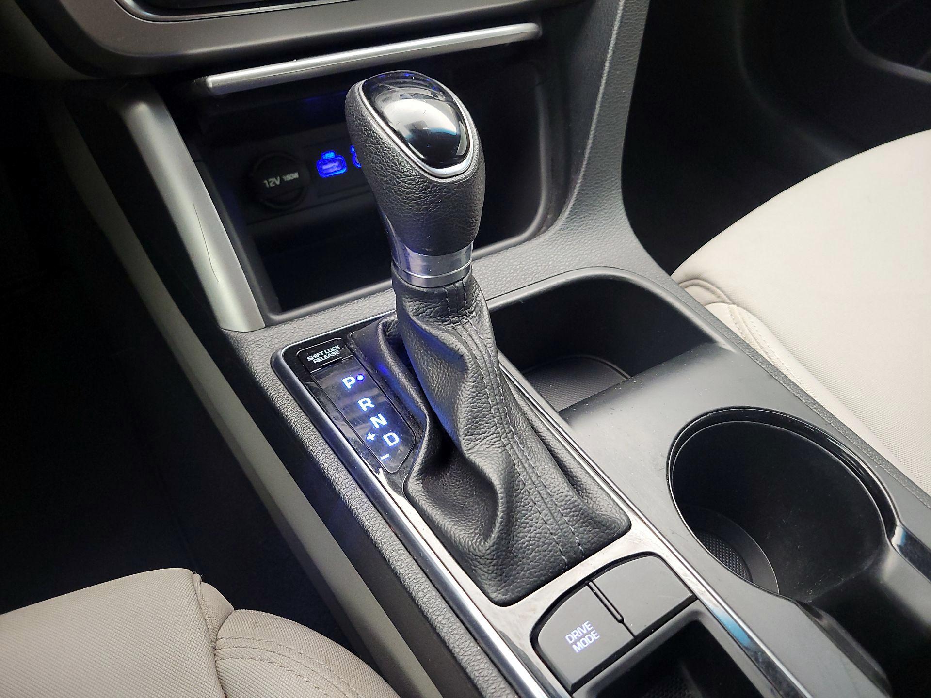 Thumbnail: 2017 Hyundai Sonata - 17