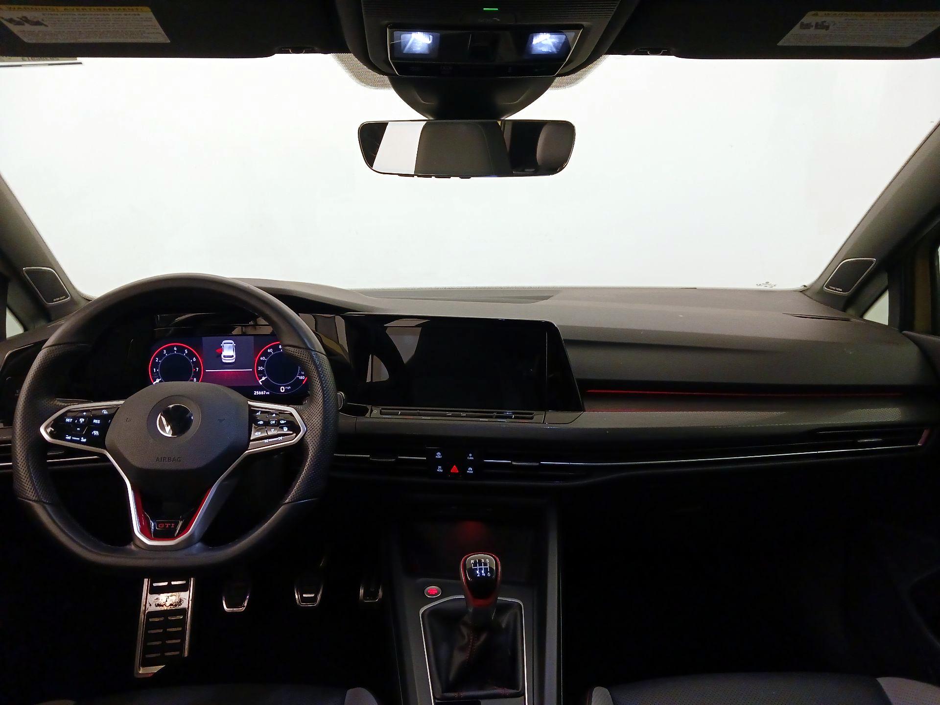 Thumbnail: 2022 Volkswagen Golf - 9