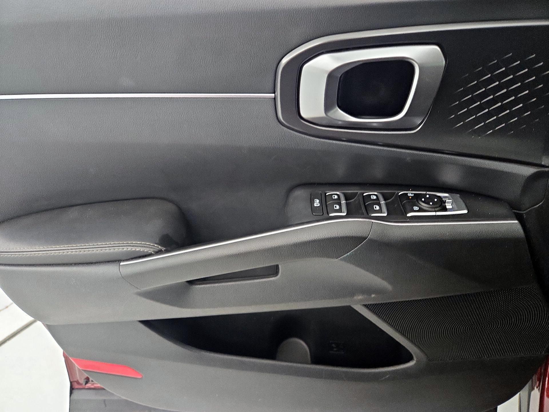 Thumbnail: 2024 Kia Sorento - 12