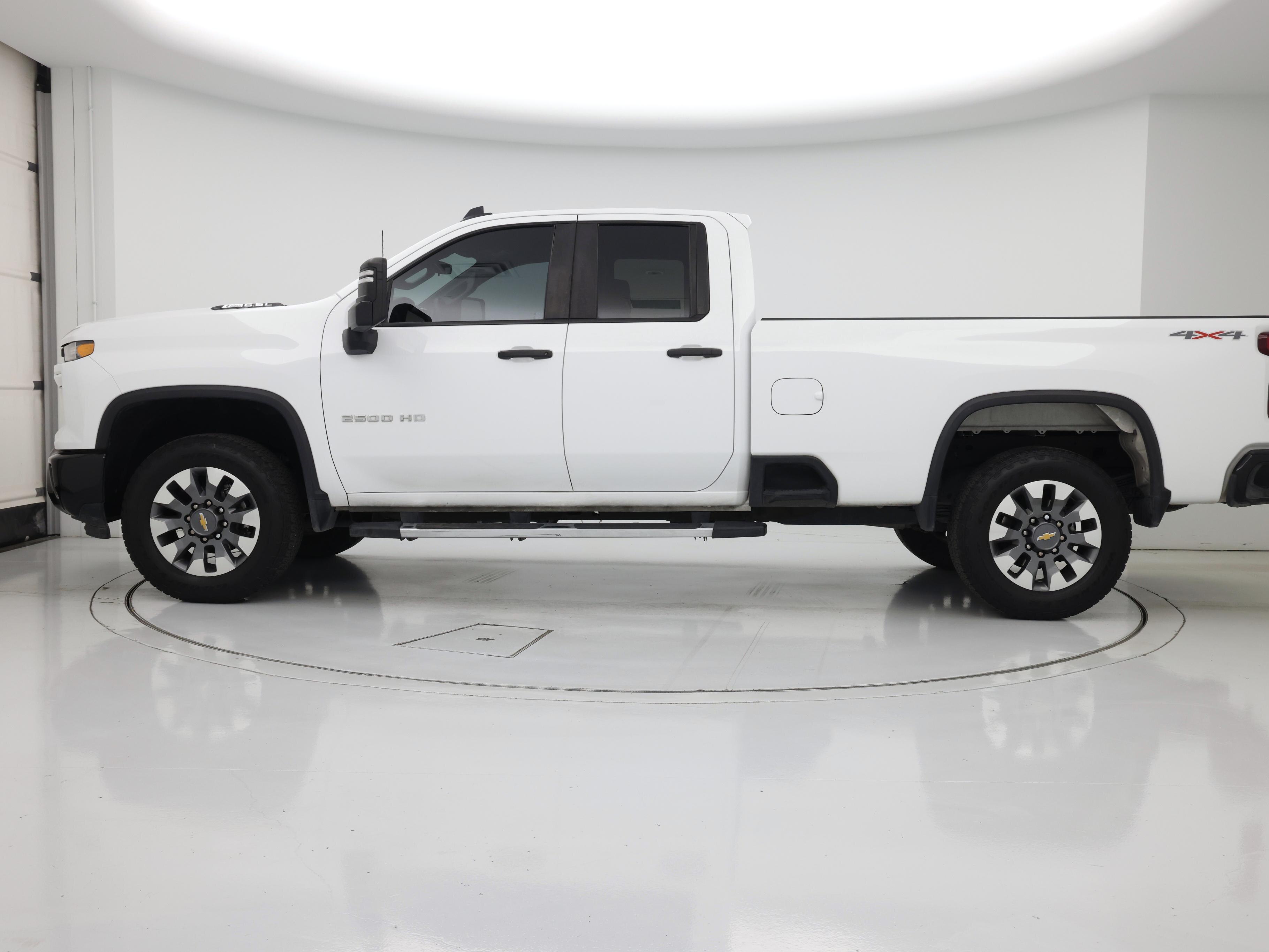 Thumbnail: 2024 Chevrolet Silverado 2500 - 3