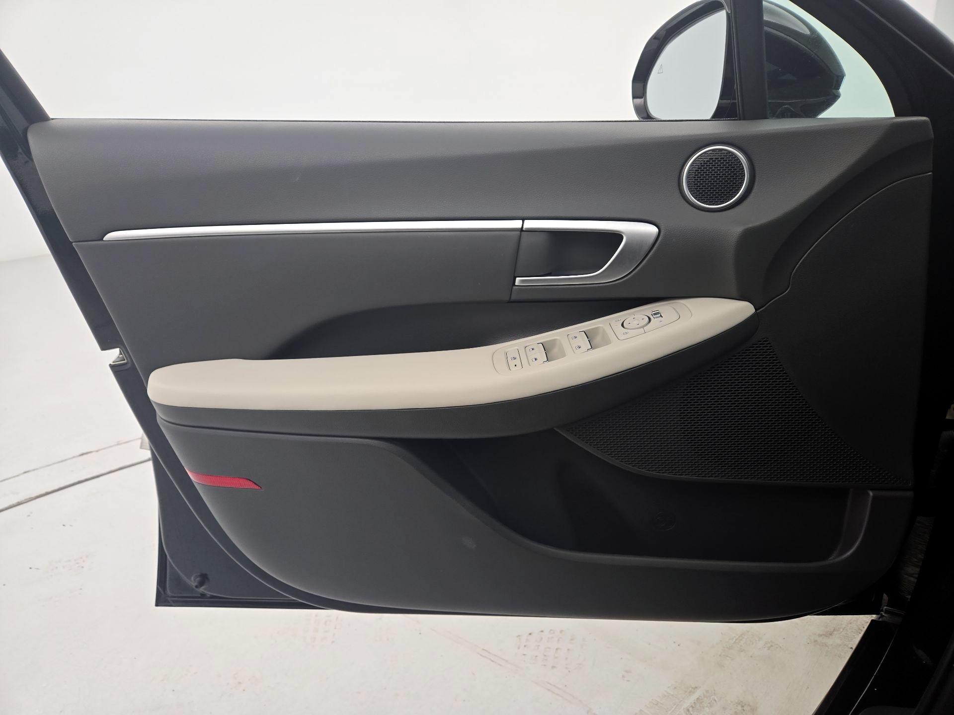 Thumbnail: 2025 Hyundai Sonata - 12