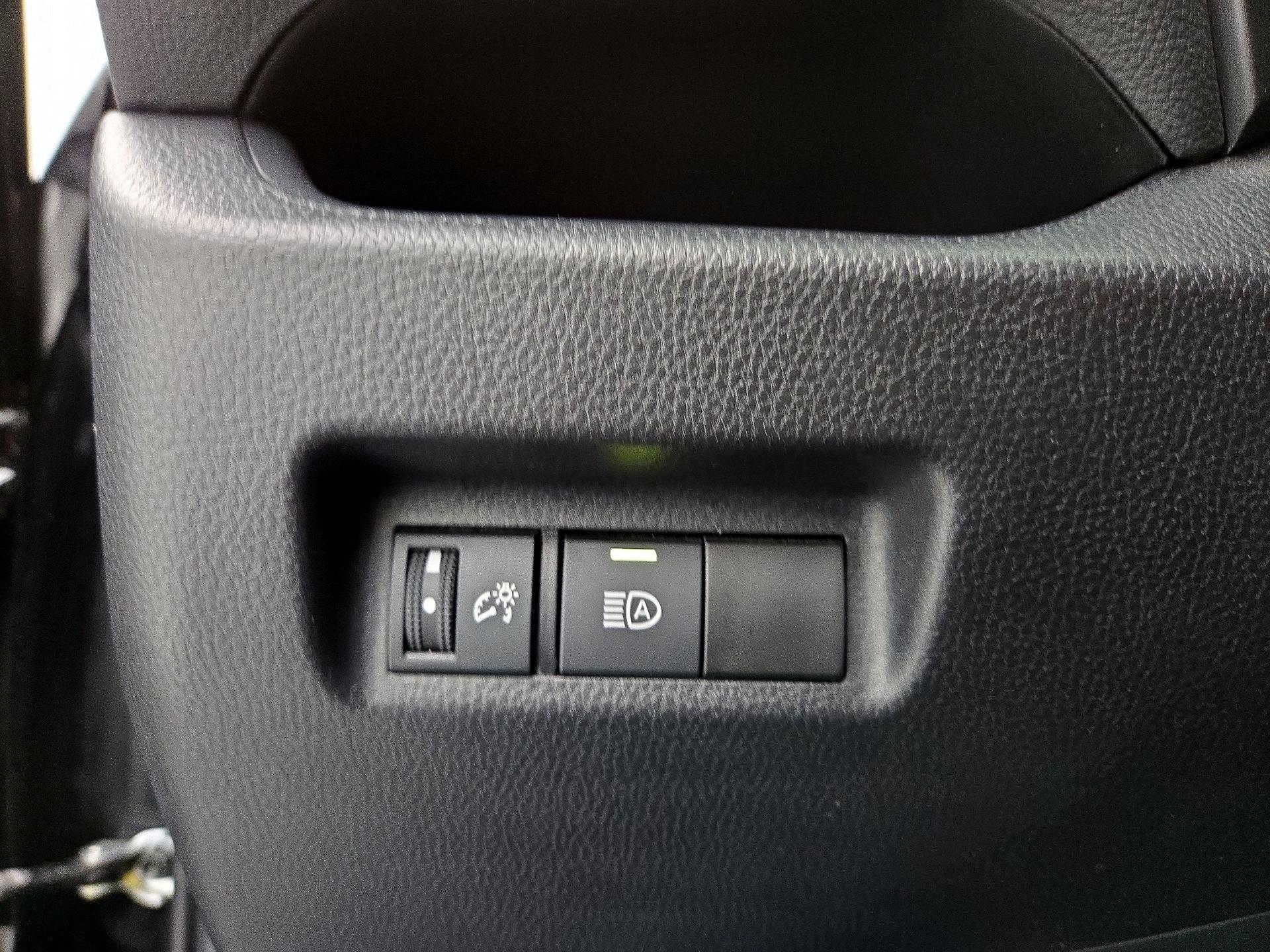 Thumbnail: 2025 Toyota RAV4 - 13