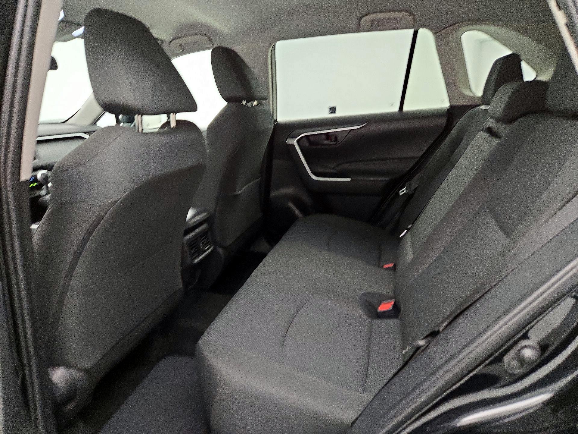 Thumbnail: 2025 Toyota RAV4 - 19