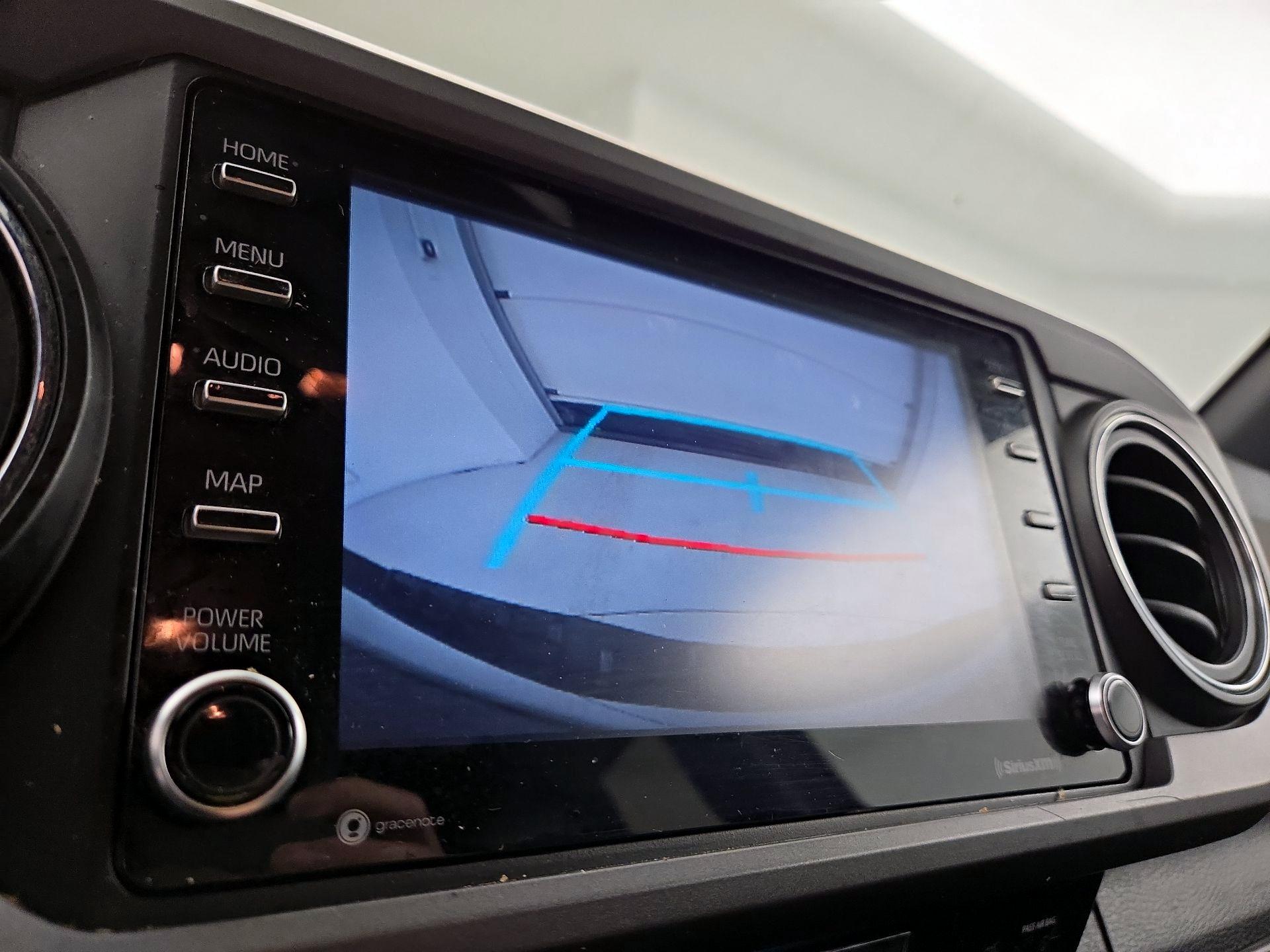 Thumbnail: 2022 Toyota Tacoma - 14