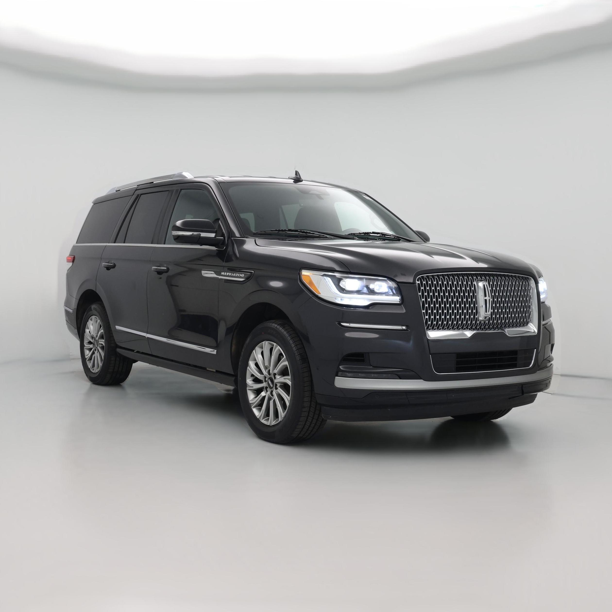 Thumbnail: 2023 Lincoln Navigator - 1