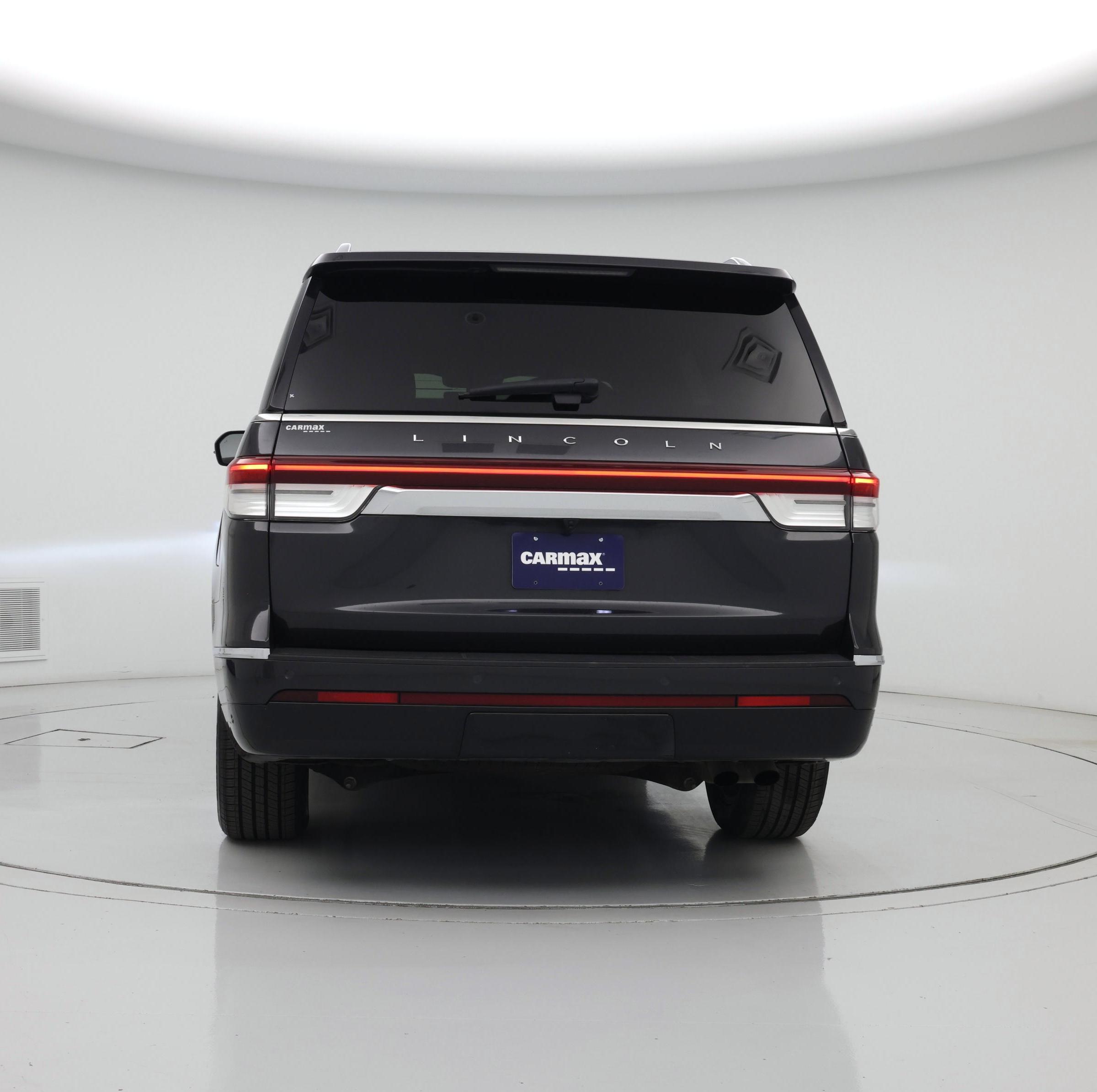 Thumbnail: 2023 Lincoln Navigator - 6