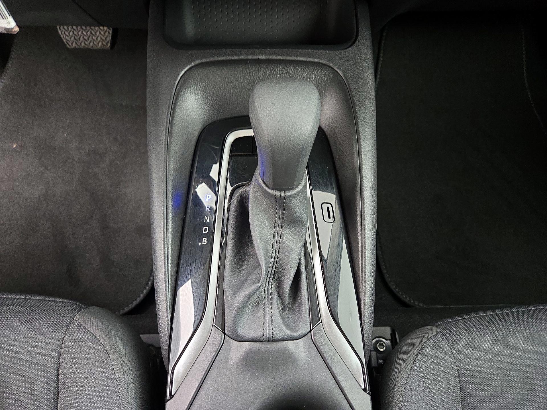 Thumbnail: 2025 Toyota Corolla - 17