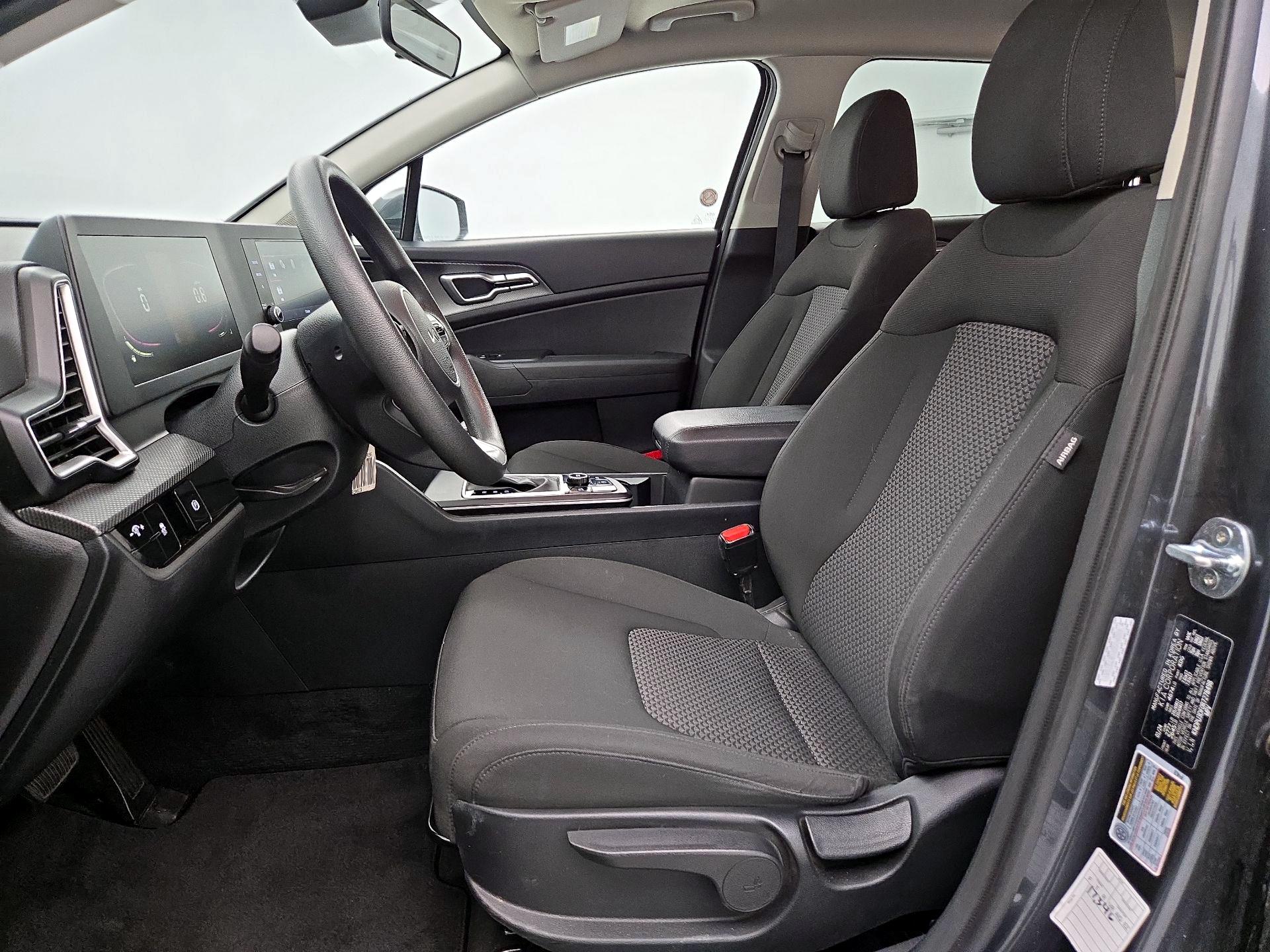 Thumbnail: 2024 Kia Sportage - 11