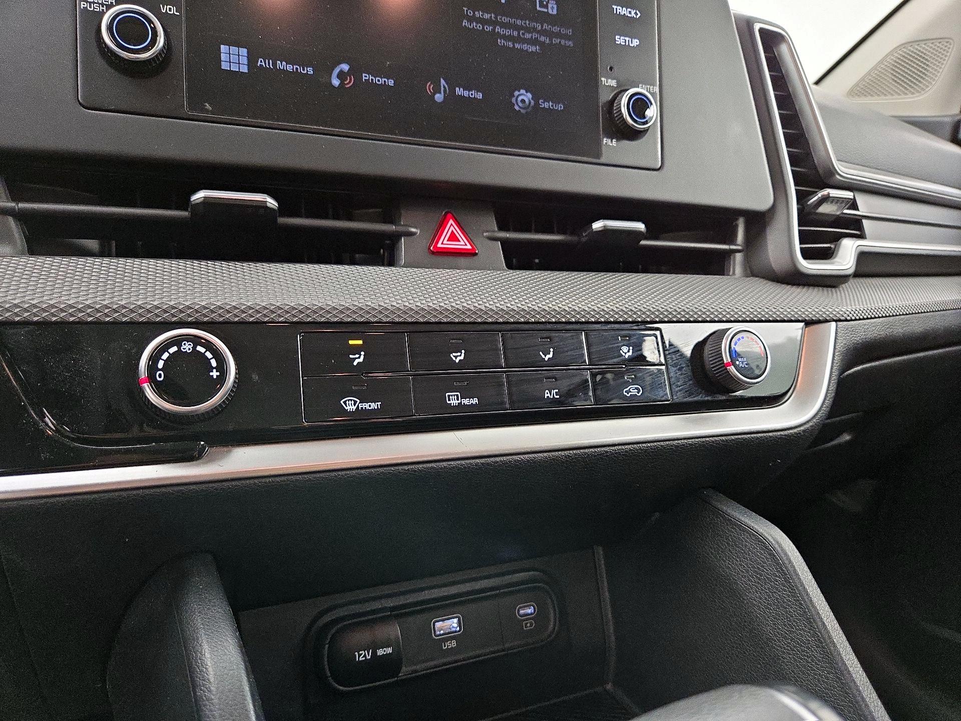 Thumbnail: 2024 Kia Sportage - 16