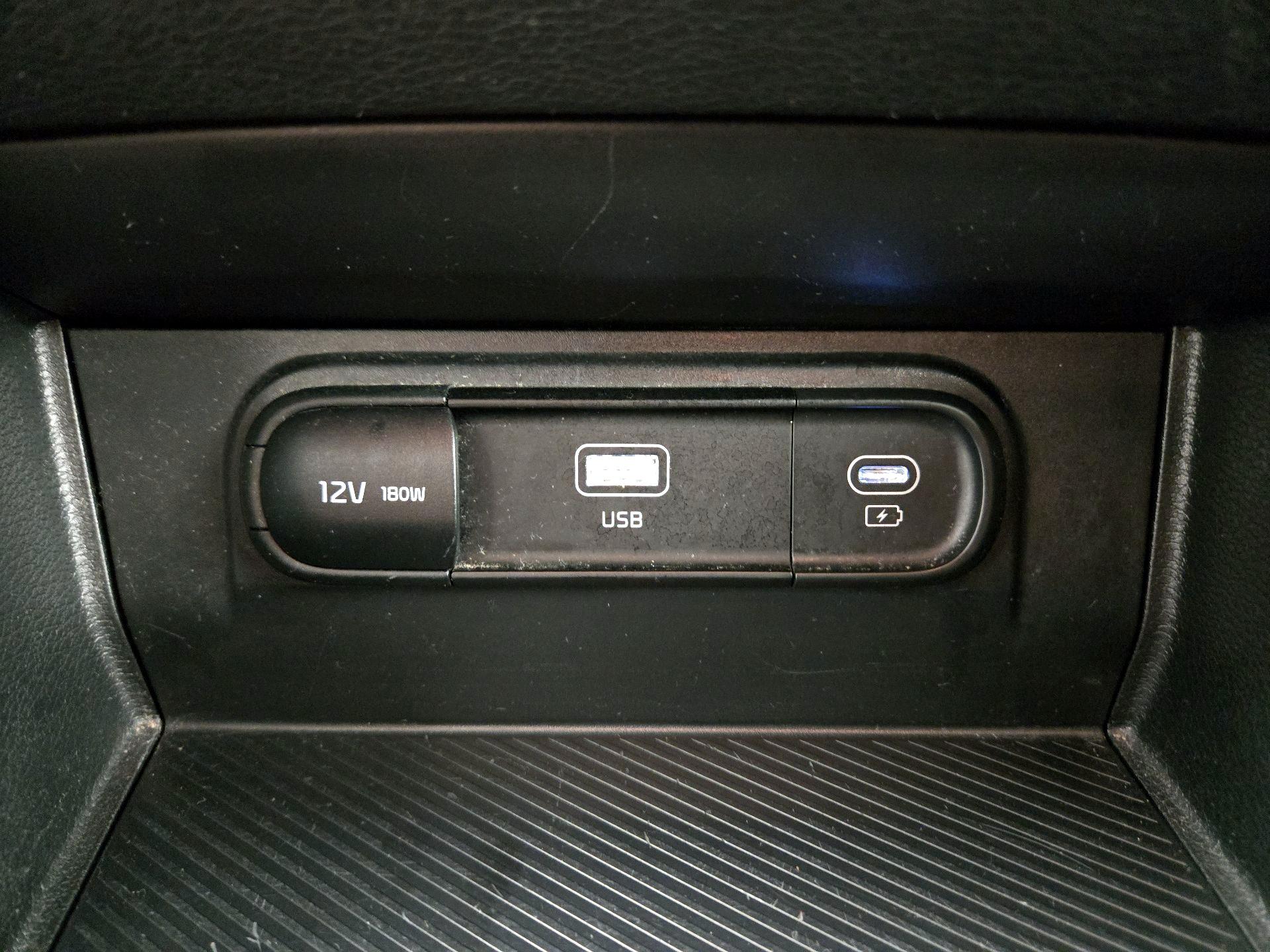 Thumbnail: 2024 Kia Sportage - 18