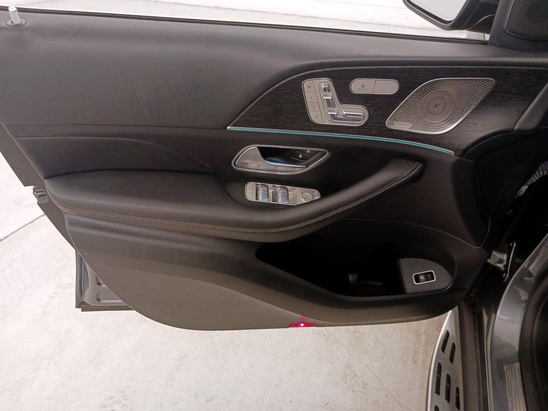 Thumbnail: 2022 Mercedes-Benz GLE - 12