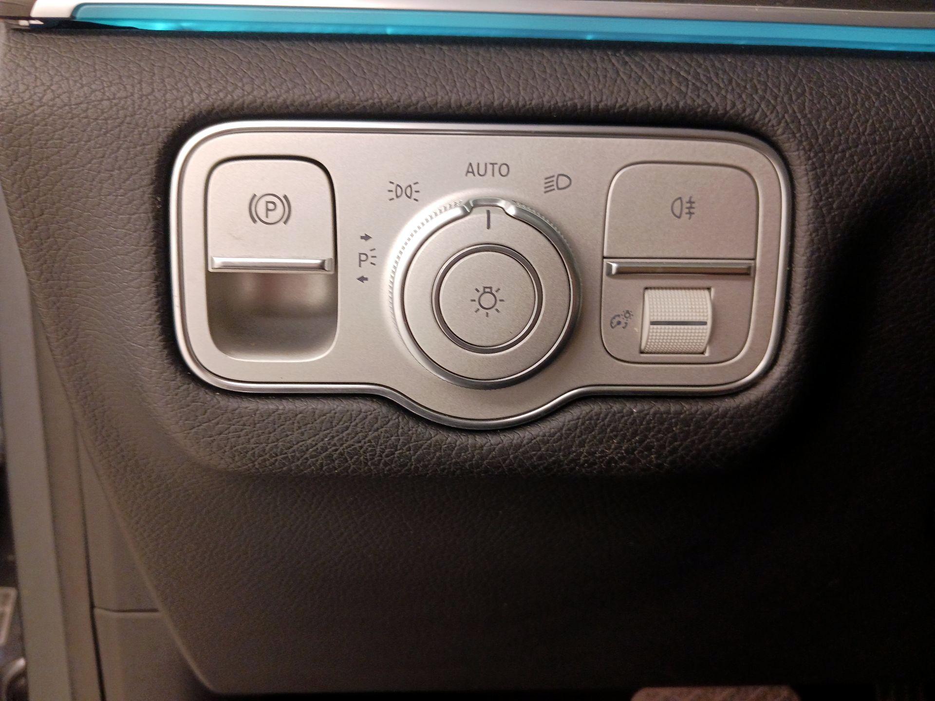 Thumbnail: 2022 Mercedes-Benz GLE - 13