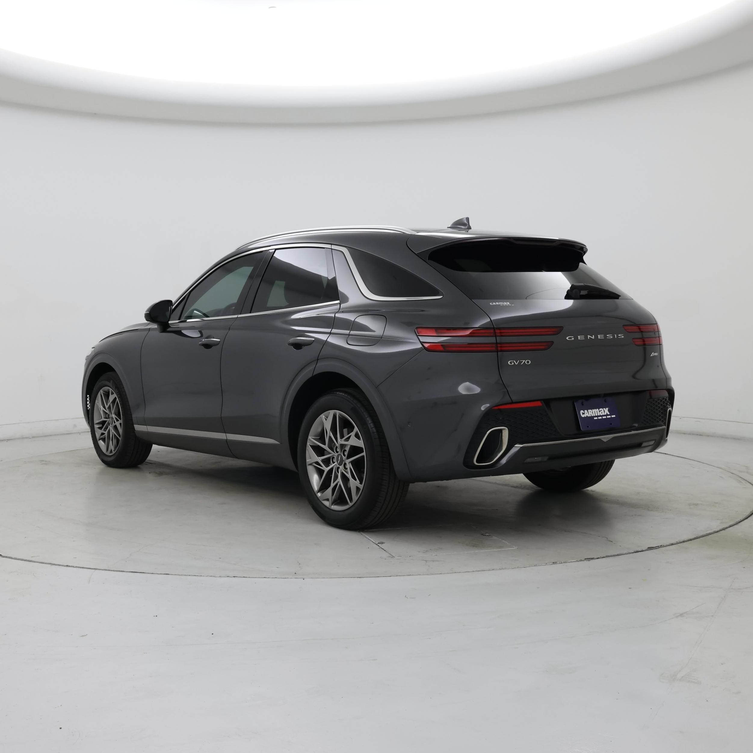 Thumbnail: 2022 Genesis GV70 - 2