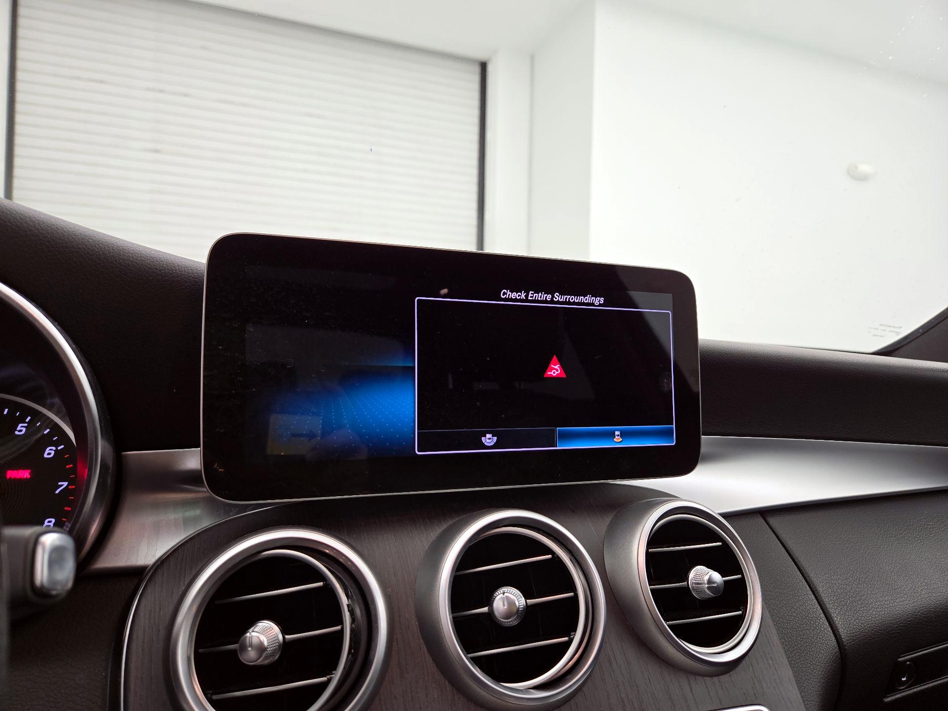 Thumbnail: 2020 Mercedes-Benz C-Class - 14