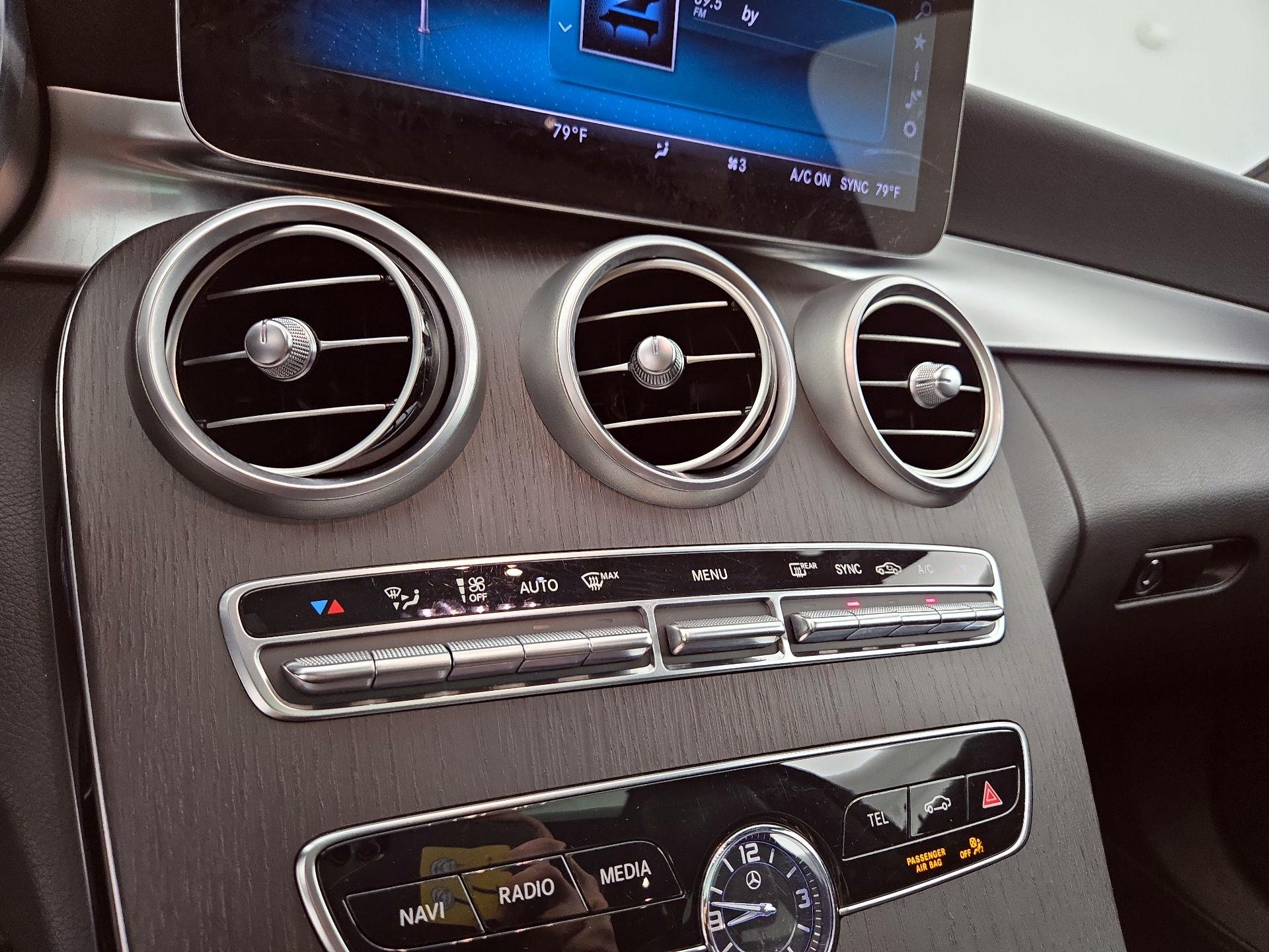 Thumbnail: 2020 Mercedes-Benz C-Class - 16