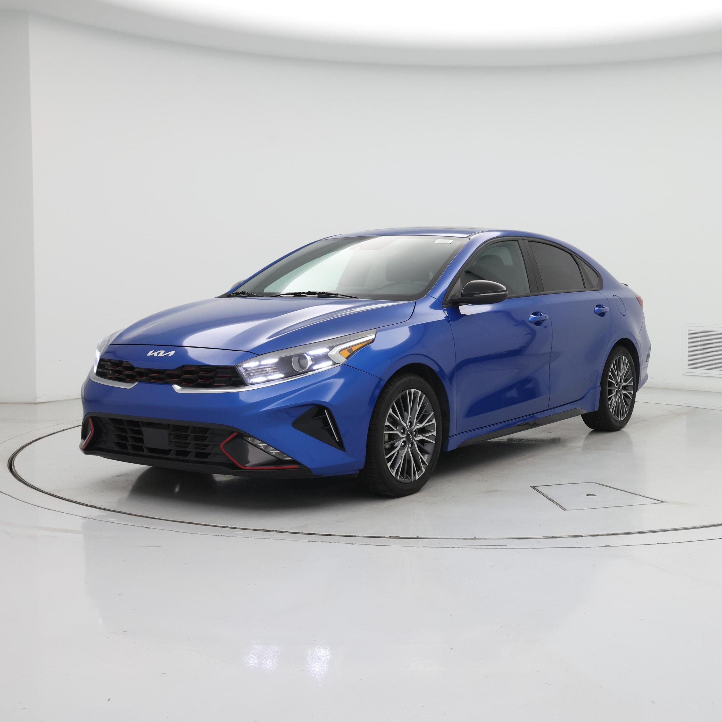 Thumbnail: 2022 Kia Forte - 4