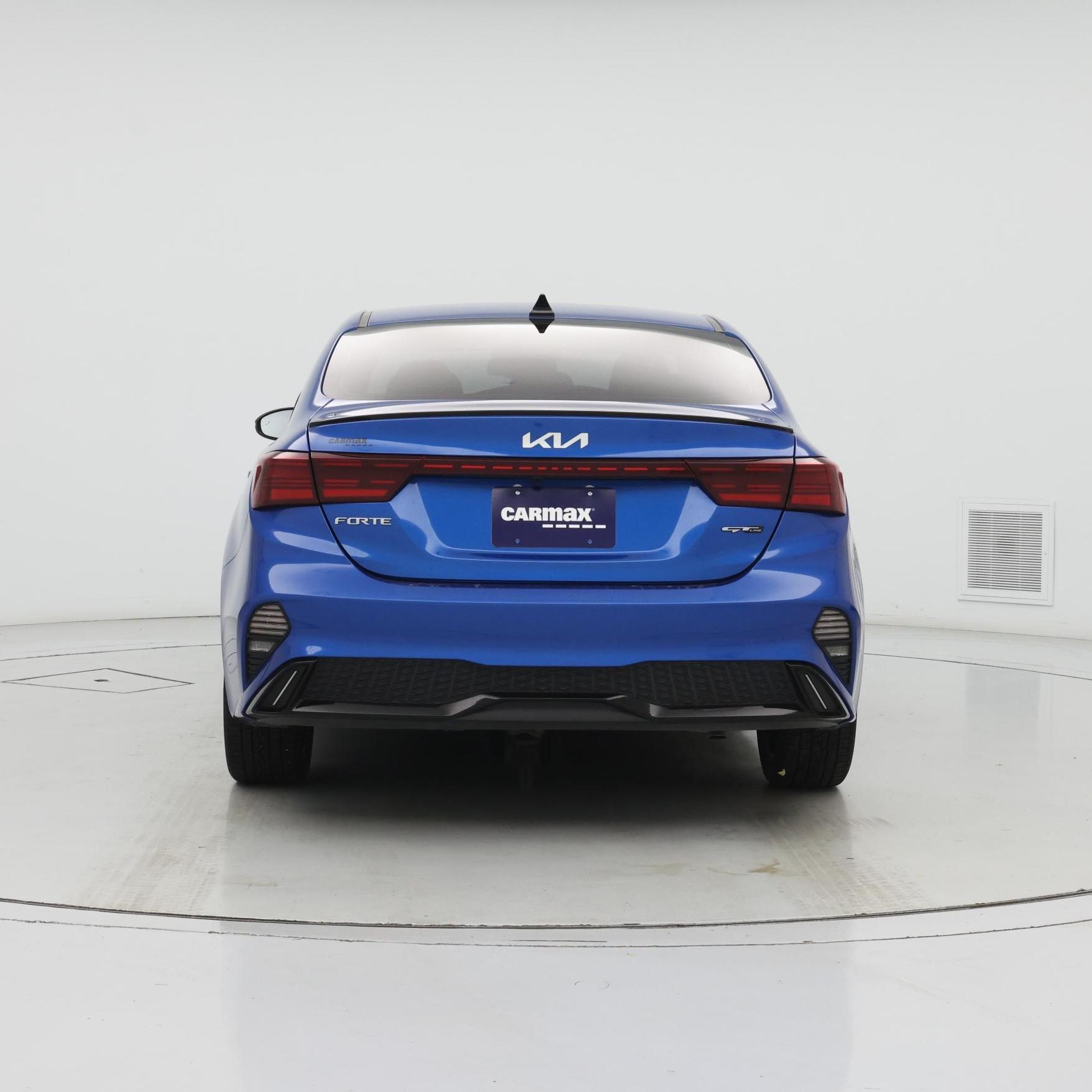 Thumbnail: 2022 Kia Forte - 6