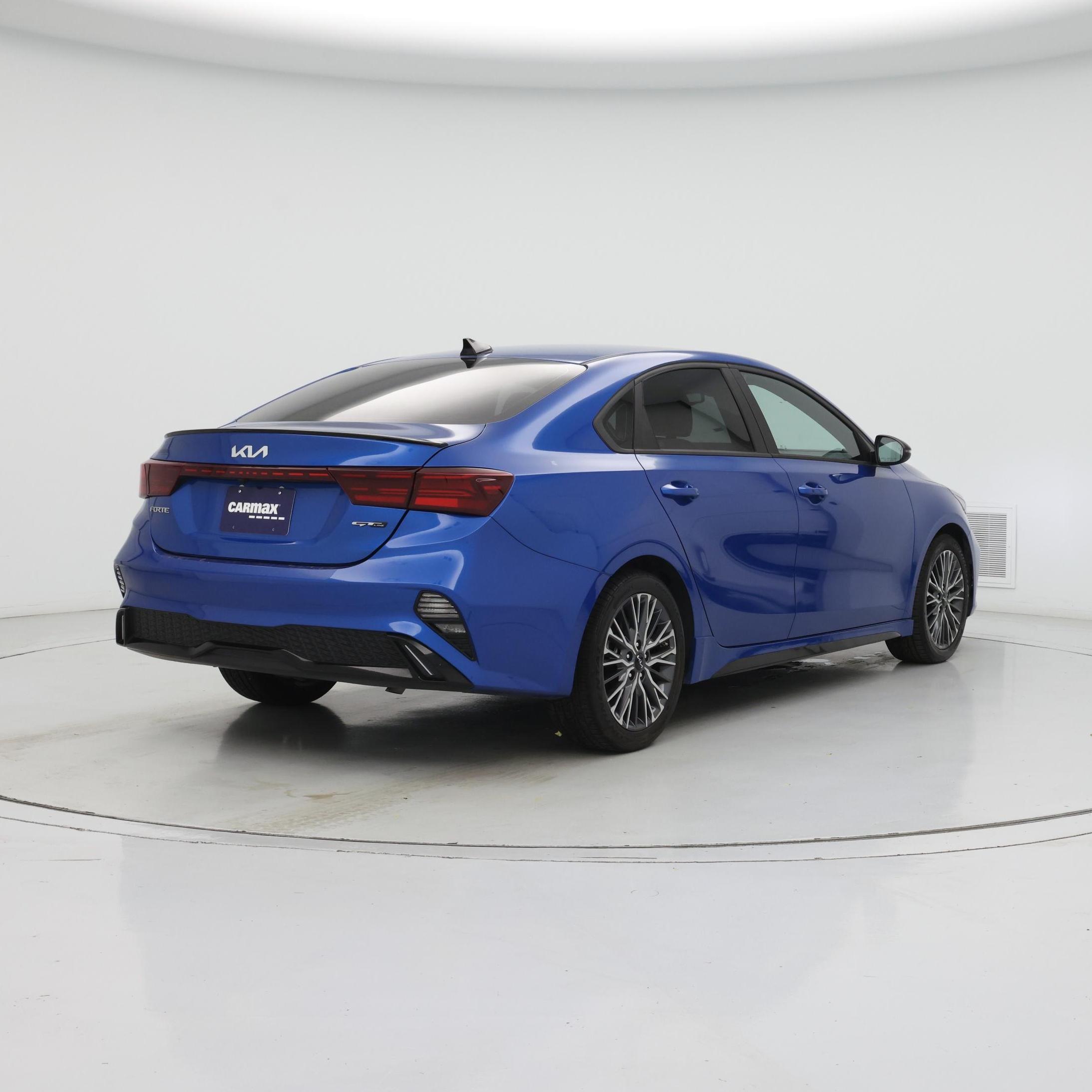 Thumbnail: 2022 Kia Forte - 8