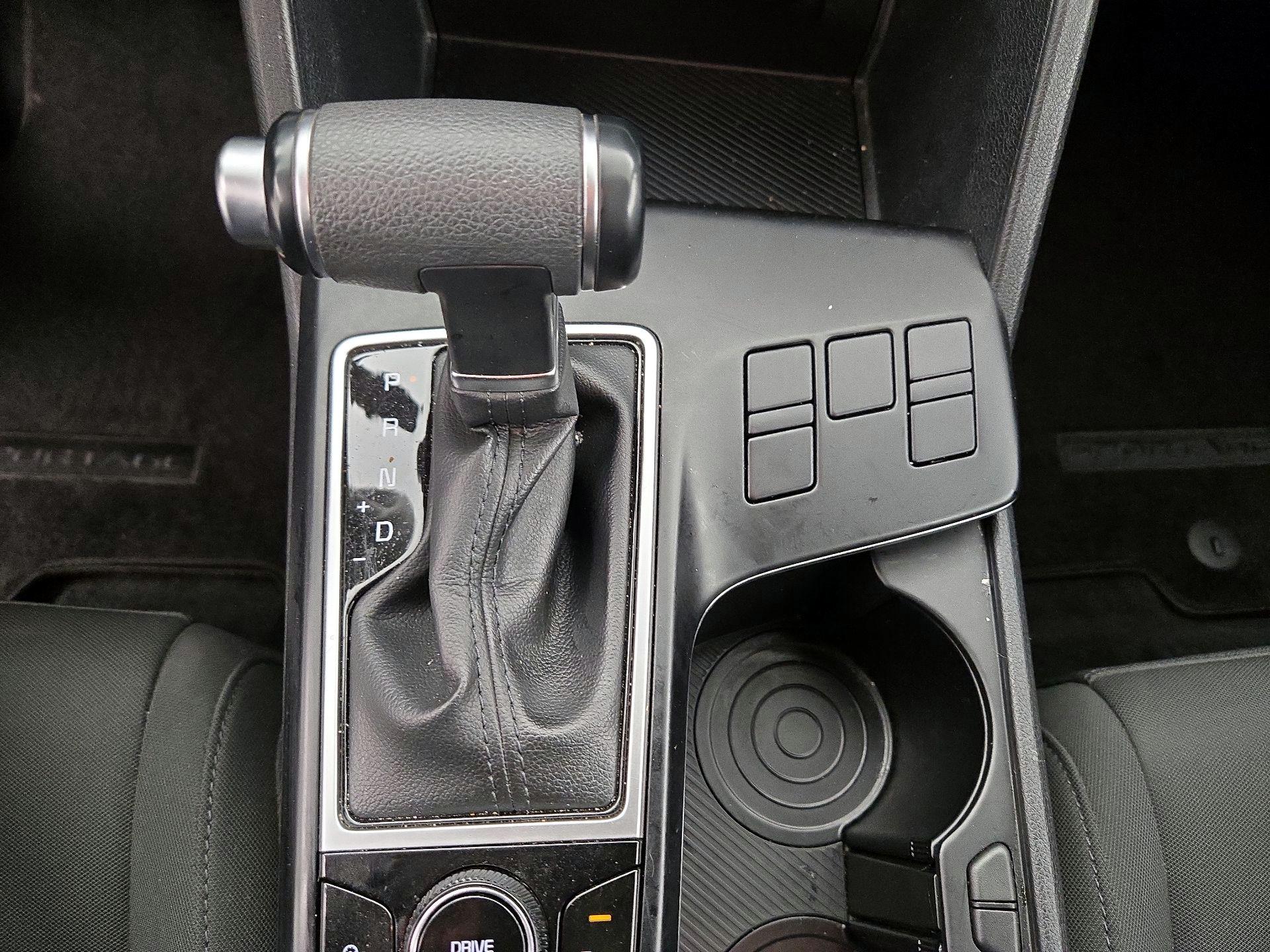 Thumbnail: 2024 Kia Sportage - 17