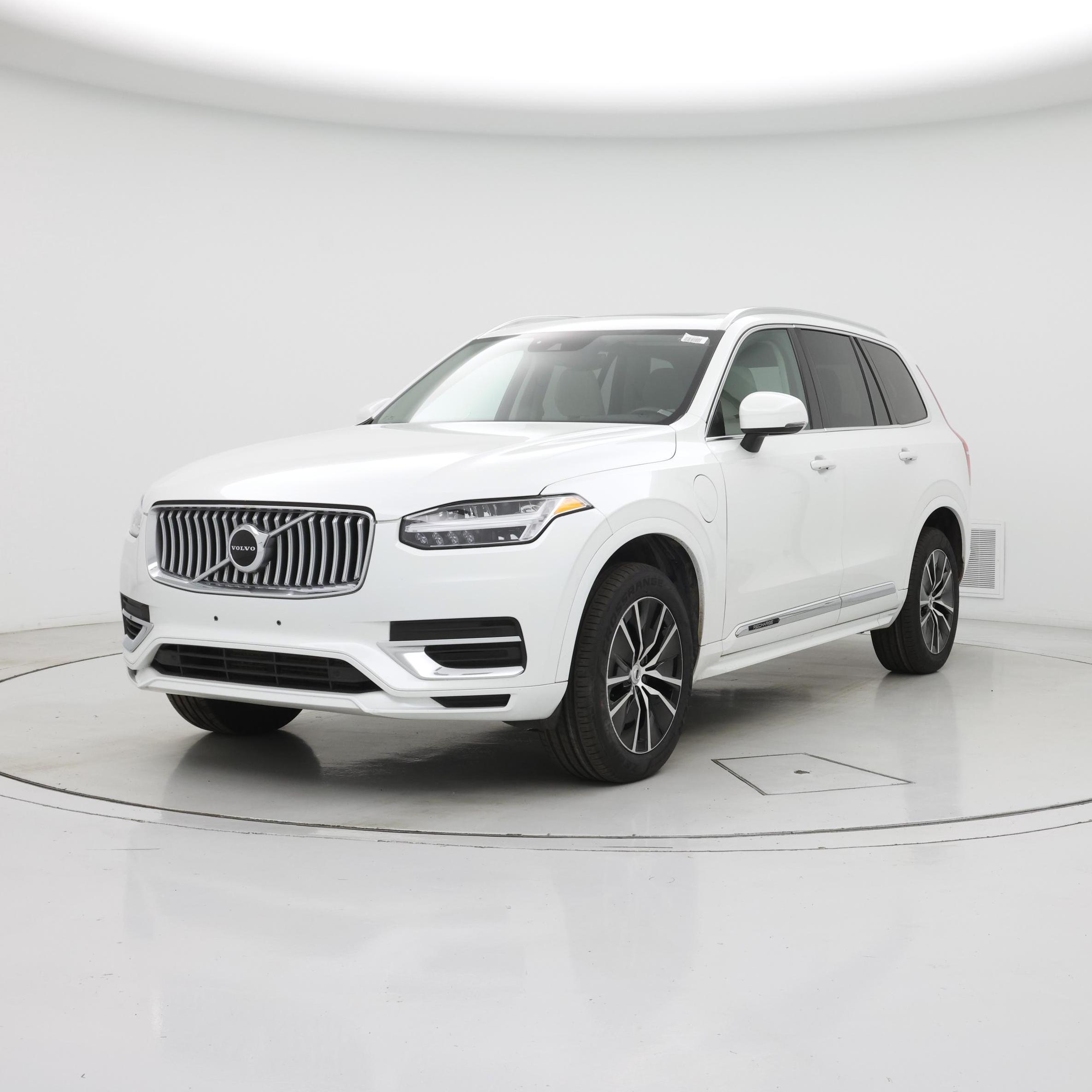 Thumbnail: 2022 Volvo XC90 - 4