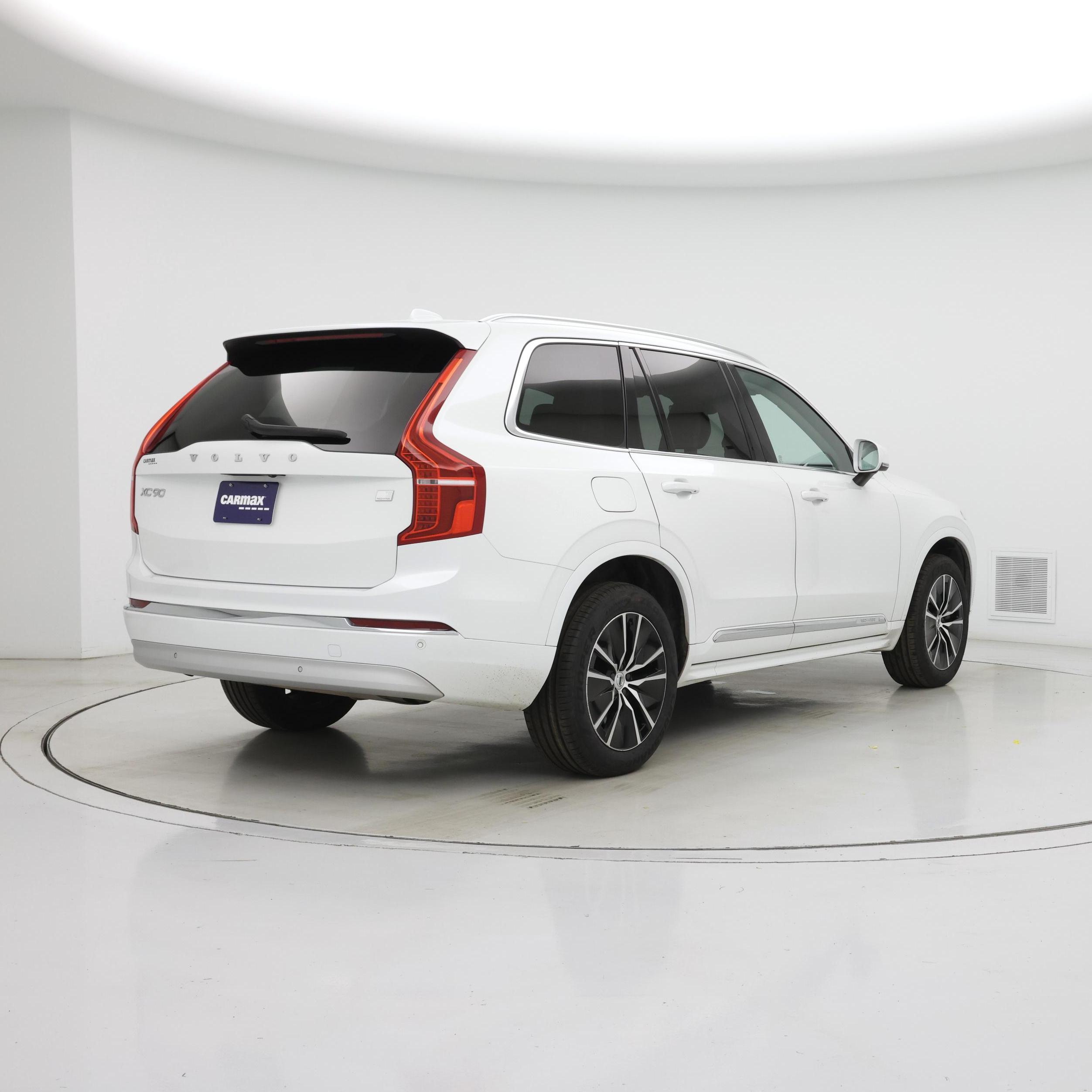 Thumbnail: 2022 Volvo XC90 - 8