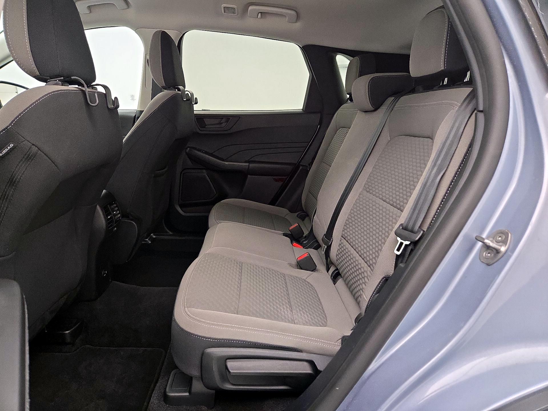 Thumbnail: 2022 Ford Escape - 19