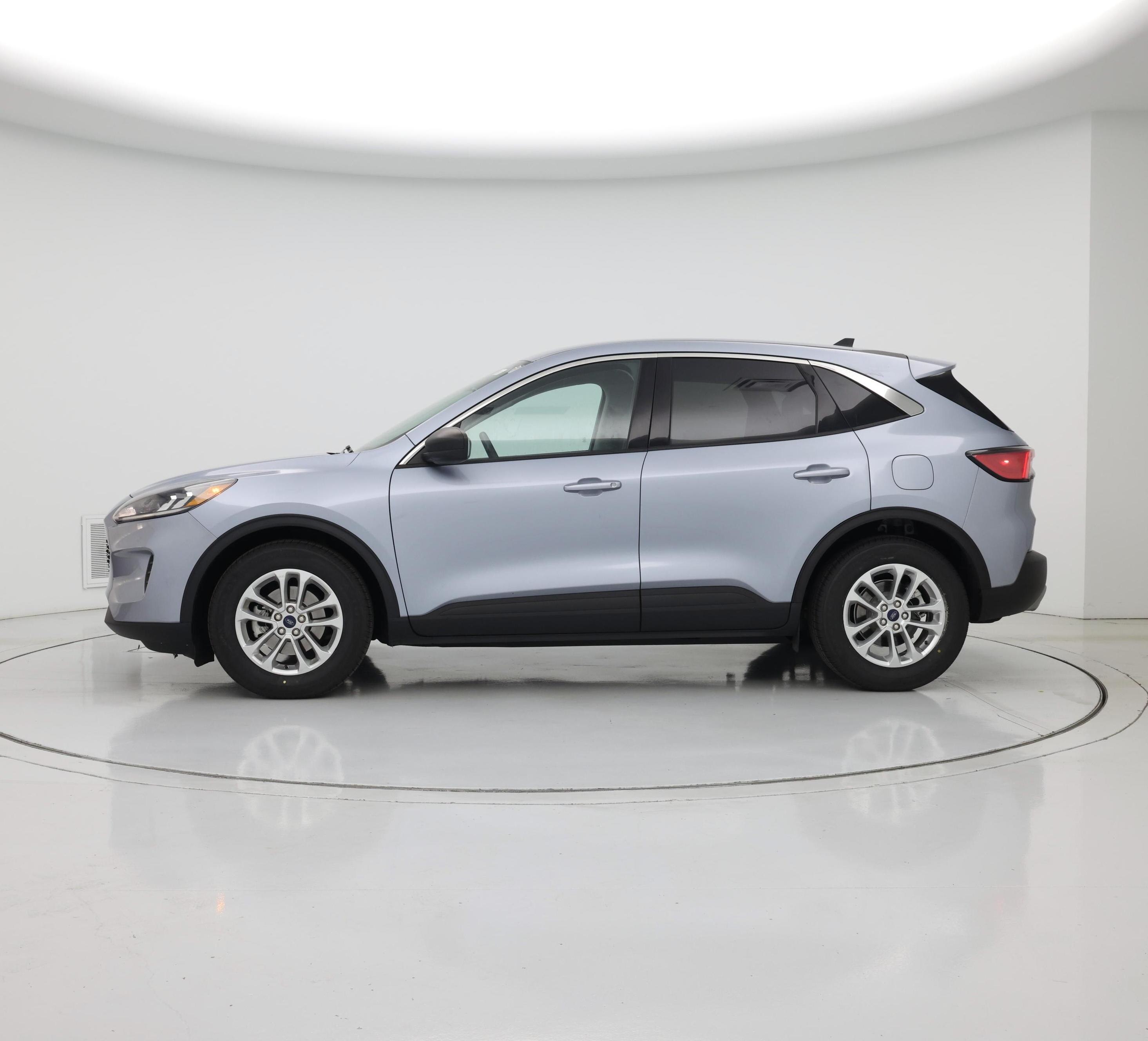 Thumbnail: 2022 Ford Escape - 3