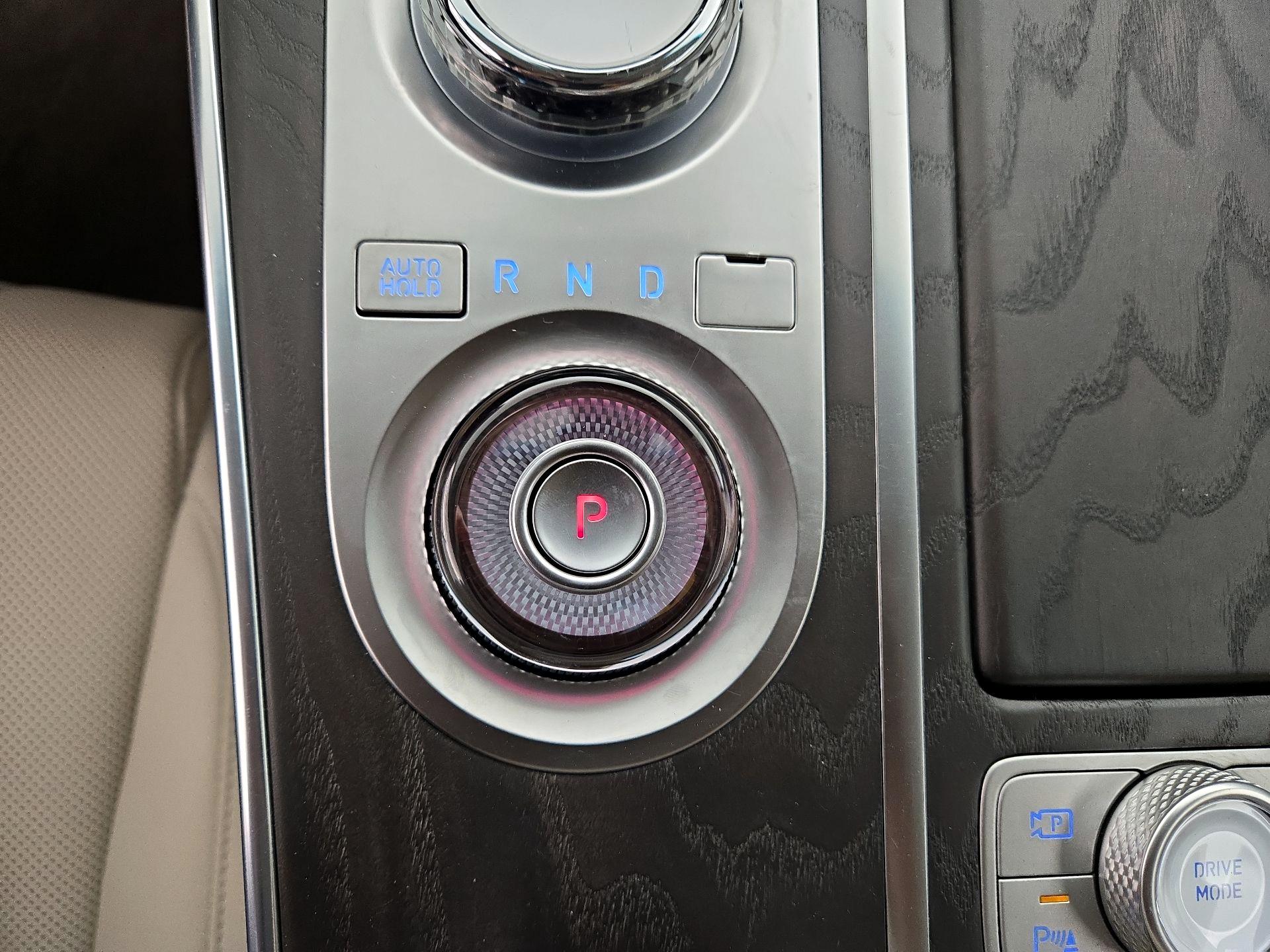 Thumbnail: 2024 Genesis GV80 - 18