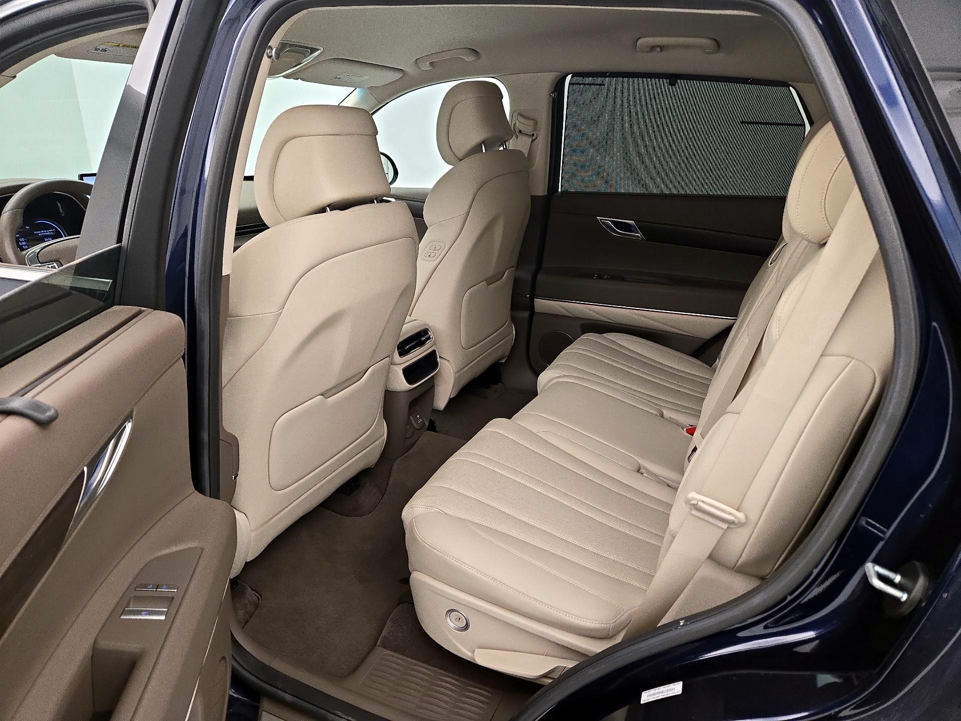 Thumbnail: 2024 Genesis GV80 - 20