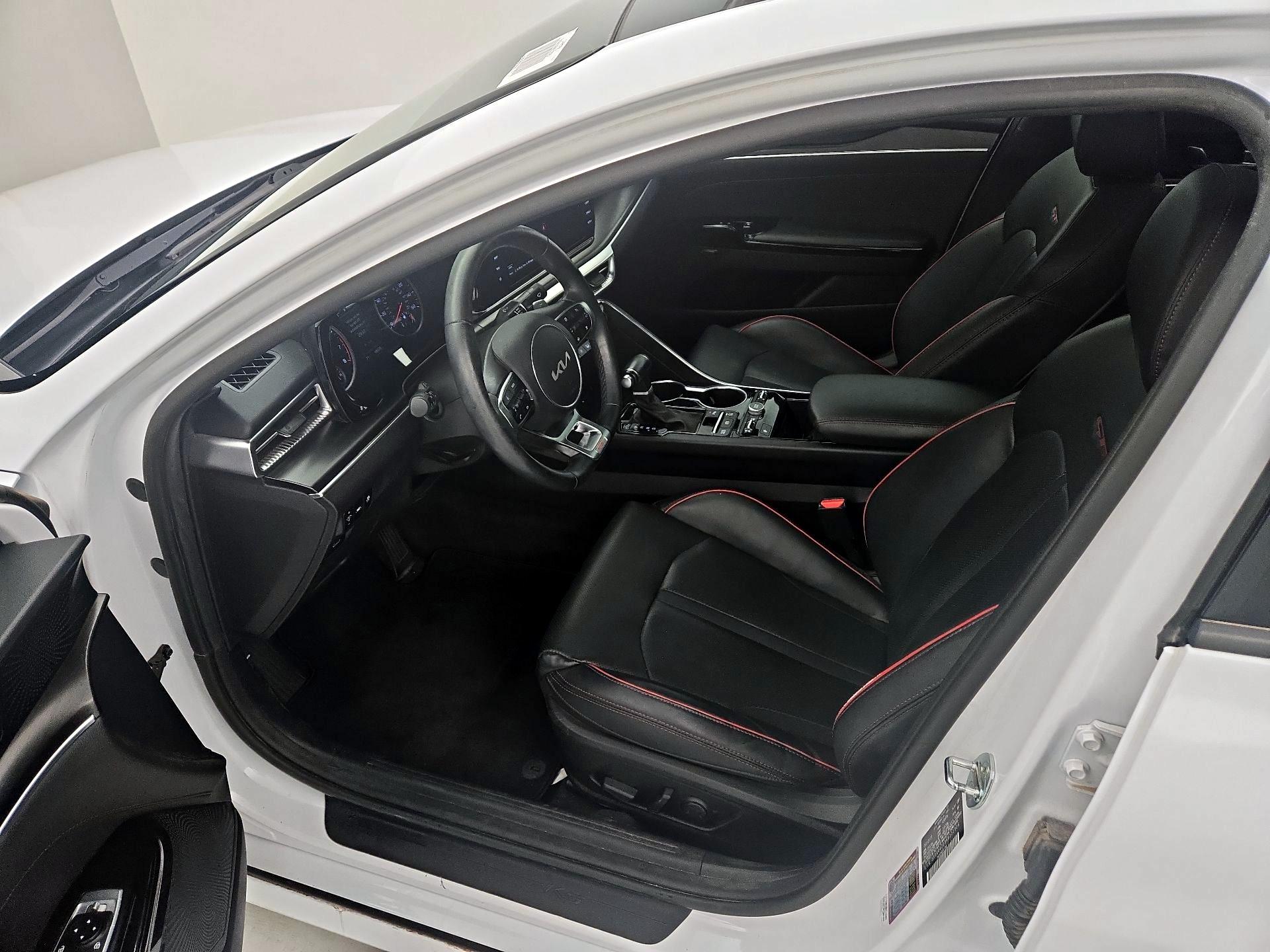 Thumbnail: 2022 Kia K5 - 11