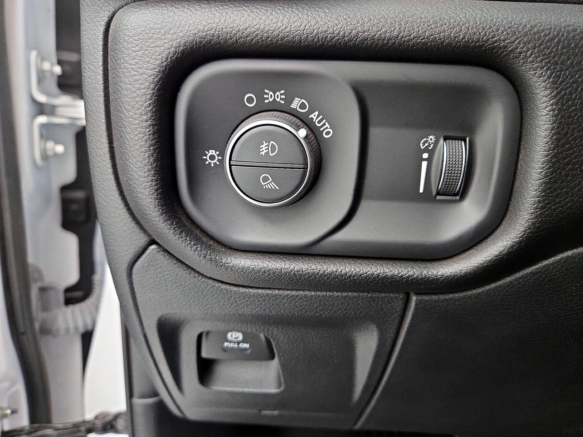 Thumbnail: 2023 RAM 1500 - 13