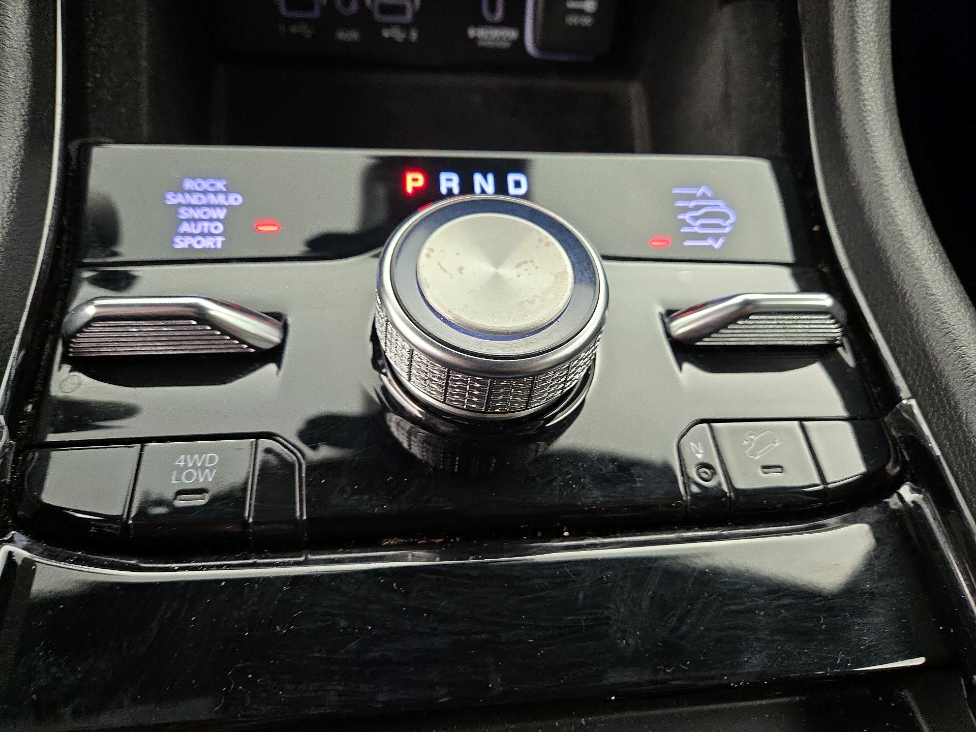 Thumbnail: 2022 Jeep Grand Cherokee - 18