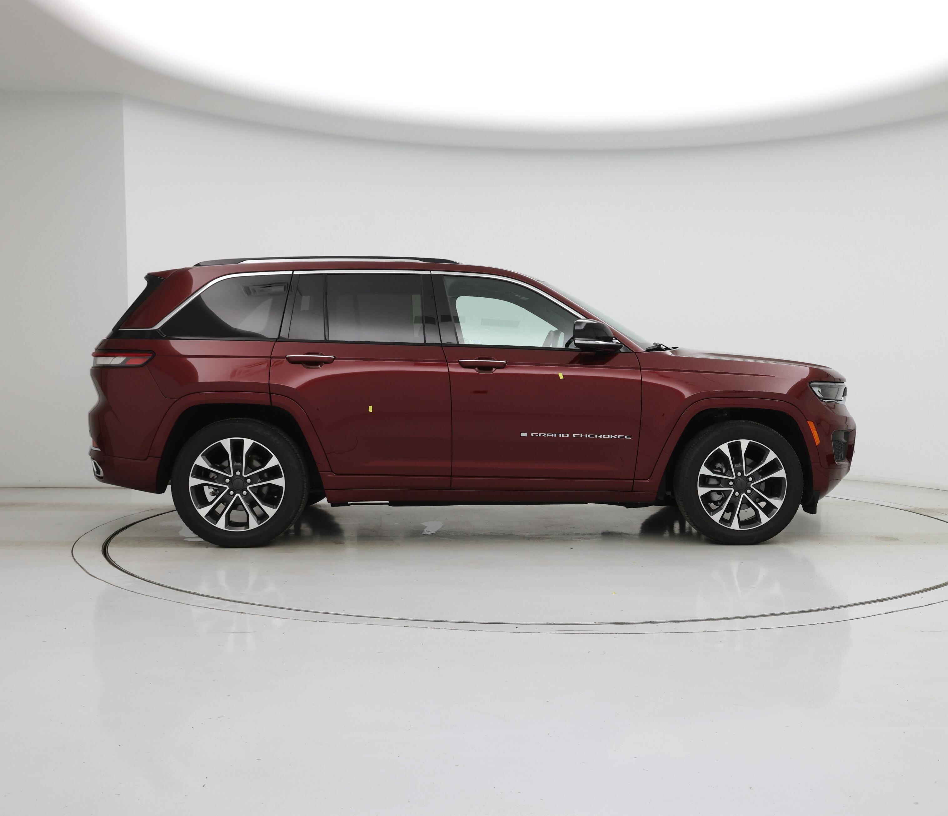 Thumbnail: 2022 Jeep Grand Cherokee - 7