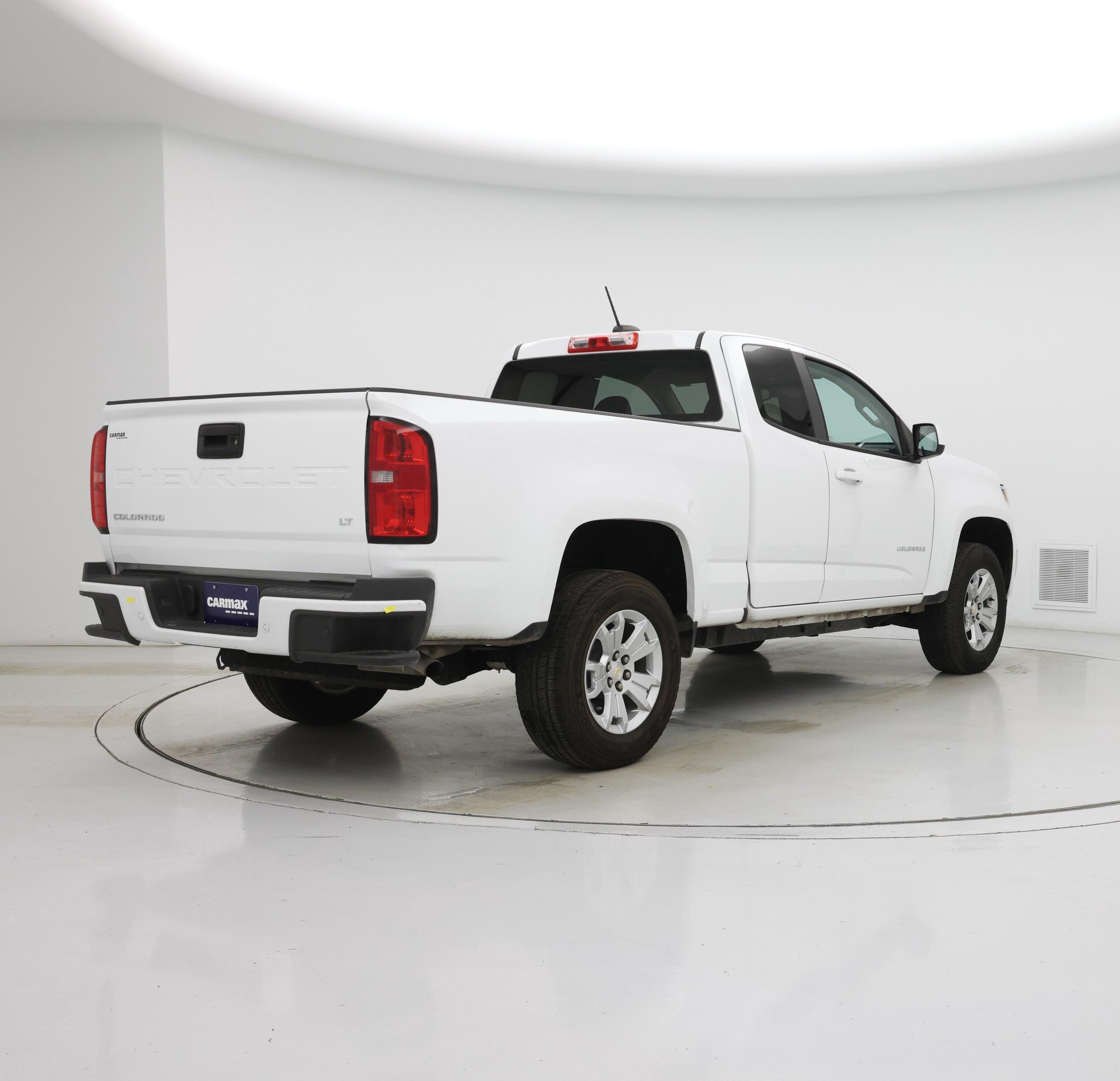 Thumbnail: 2022 Chevrolet Colorado - 8