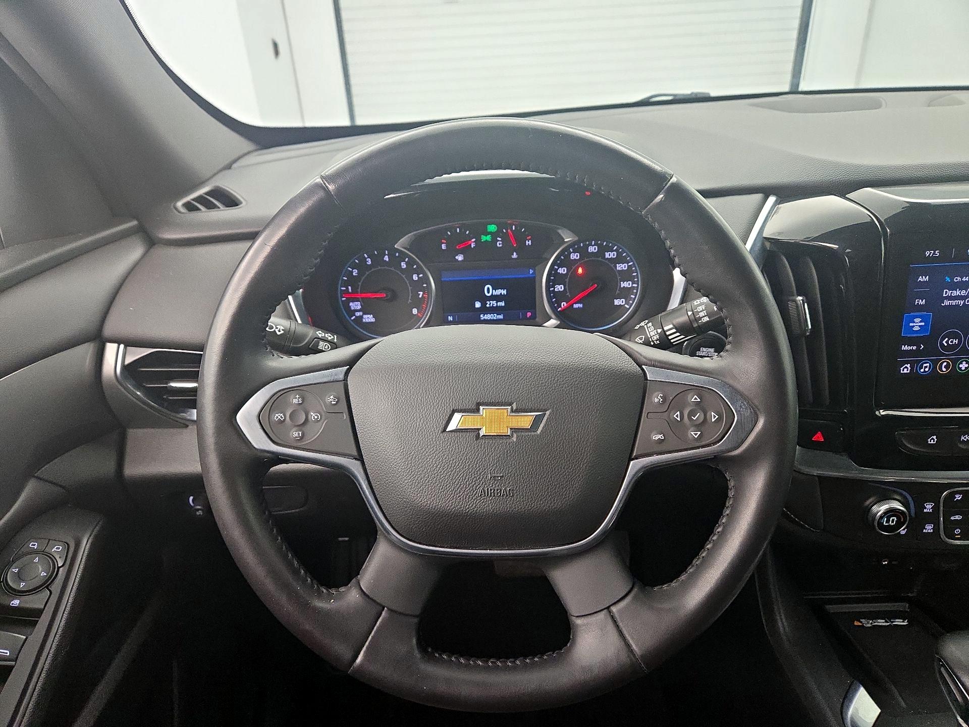 Thumbnail: 2022 Chevrolet Traverse - 10