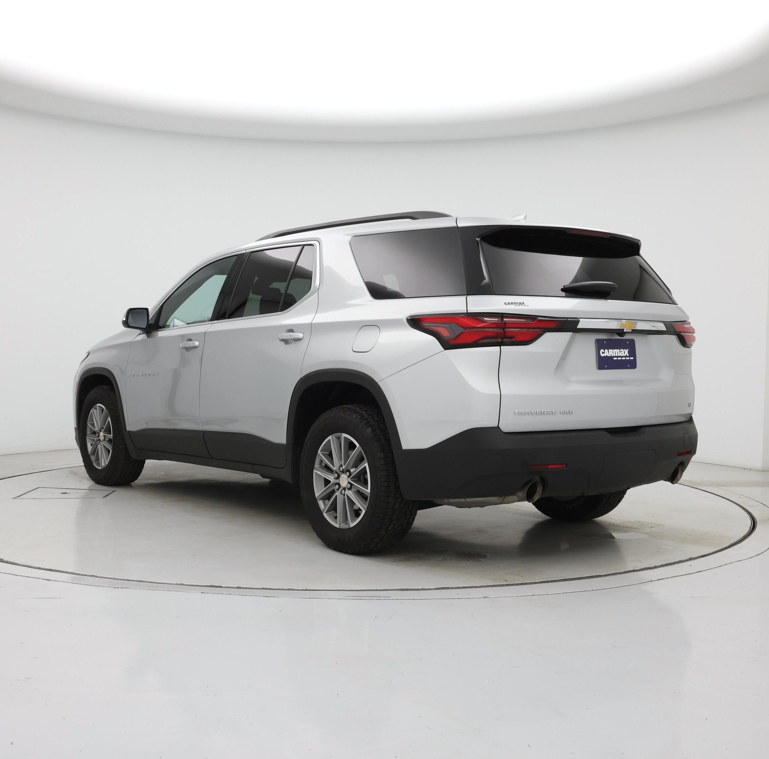 Thumbnail: 2022 Chevrolet Traverse - 2