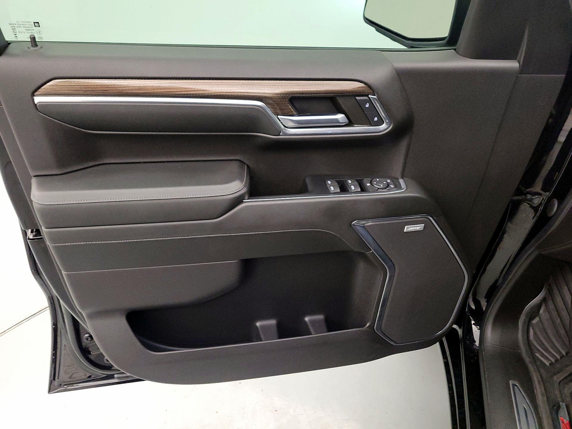 Thumbnail: 2024 Chevrolet Silverado 1500 - 12