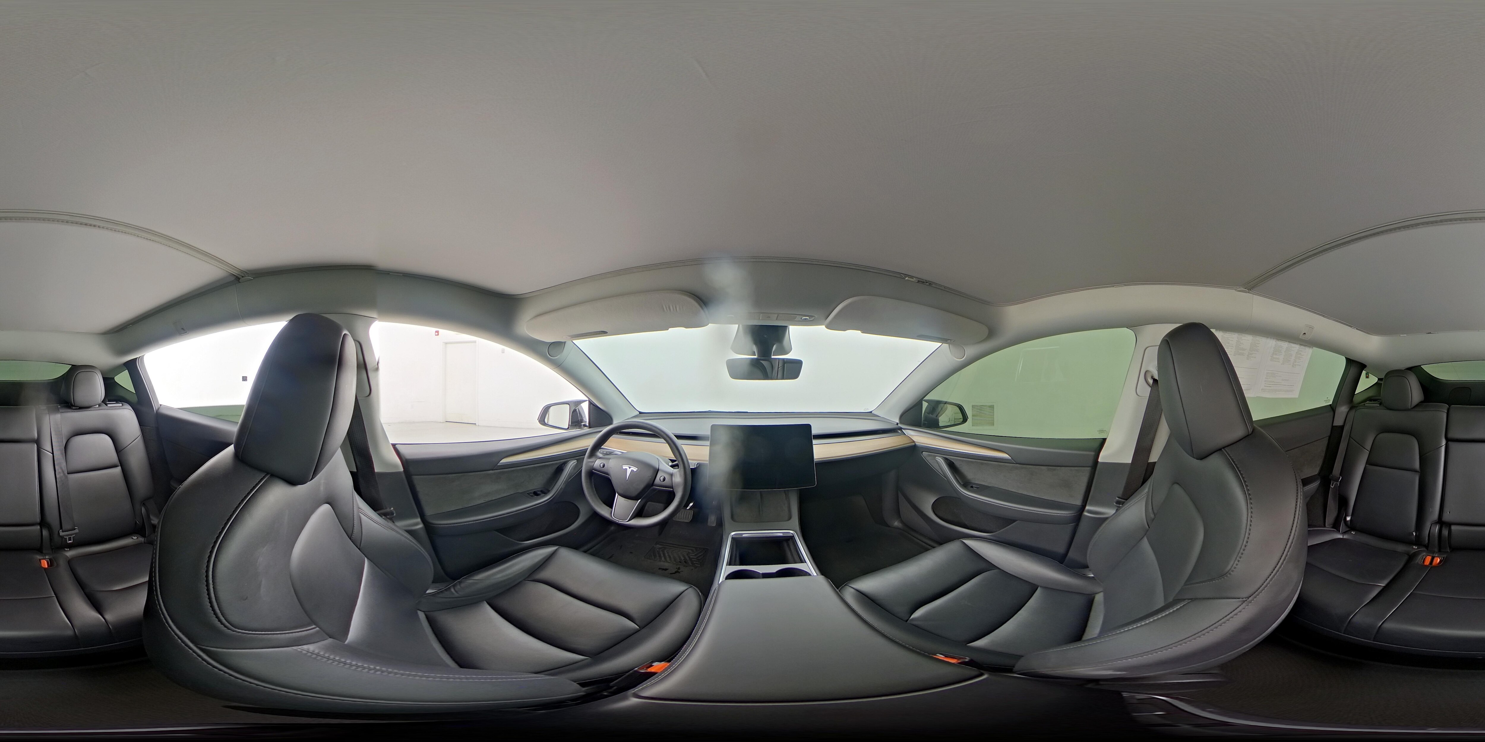 2025 Tesla Model Y Long Range - Photo 24